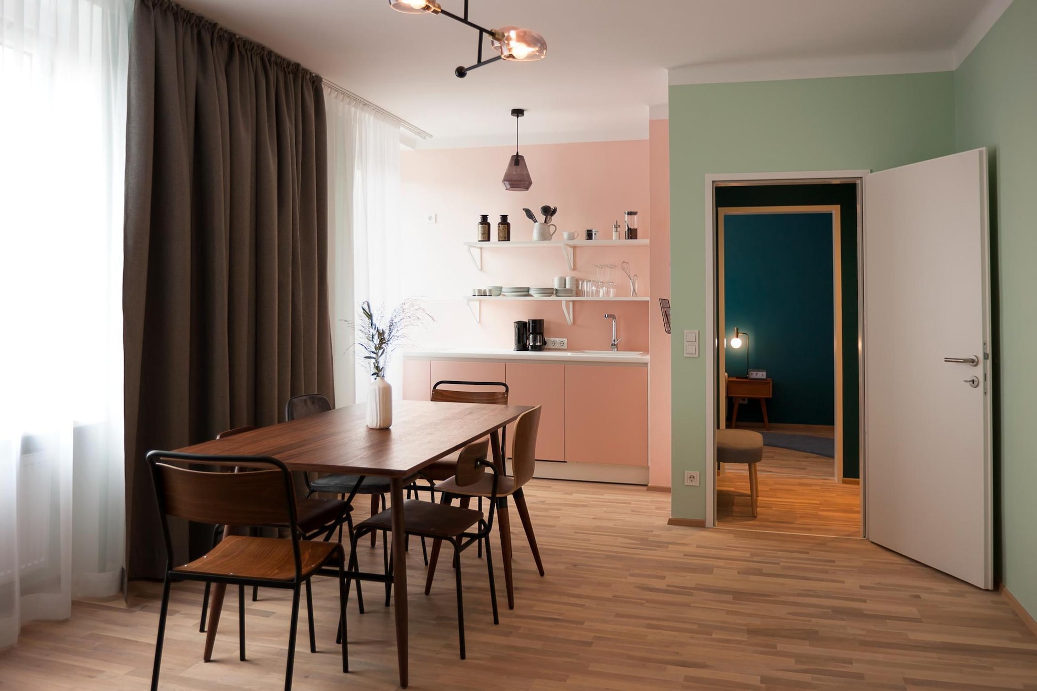 URBANAUTS FLATS Cubertia - 4 Personen