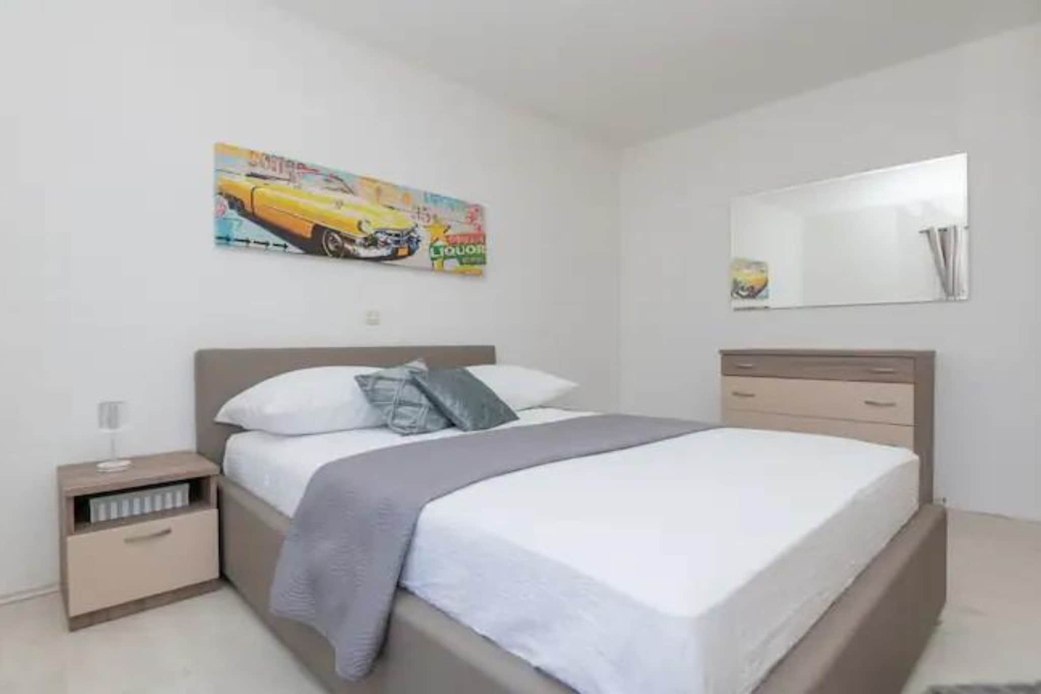 Countryside Villa Tajo - Four Bedroom Holiday Home  with Swimming Pool-Bedroom
