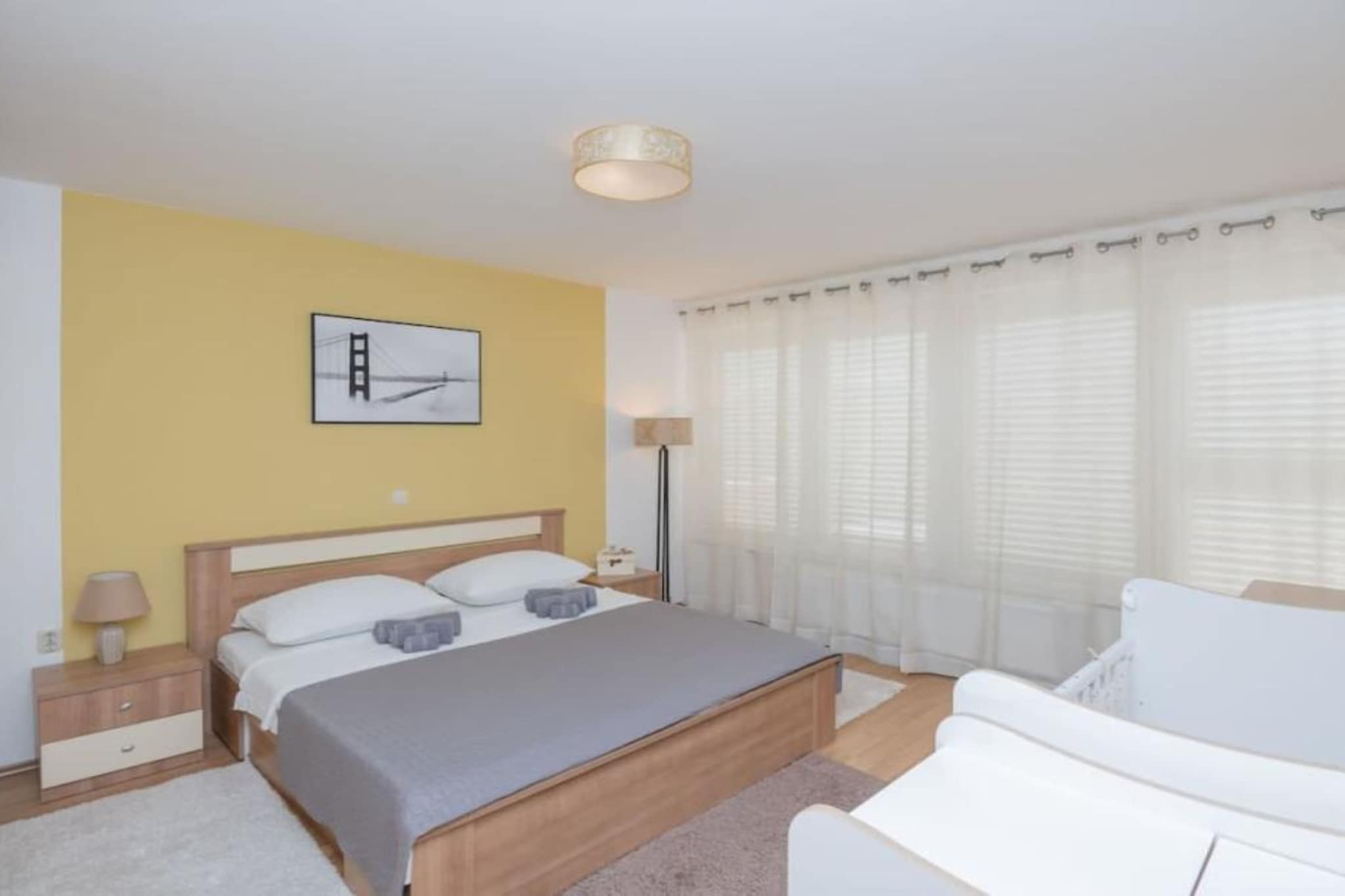 Countryside Villa Tajo - Four Bedroom Holiday Home  with Swimming Pool-Bedroom