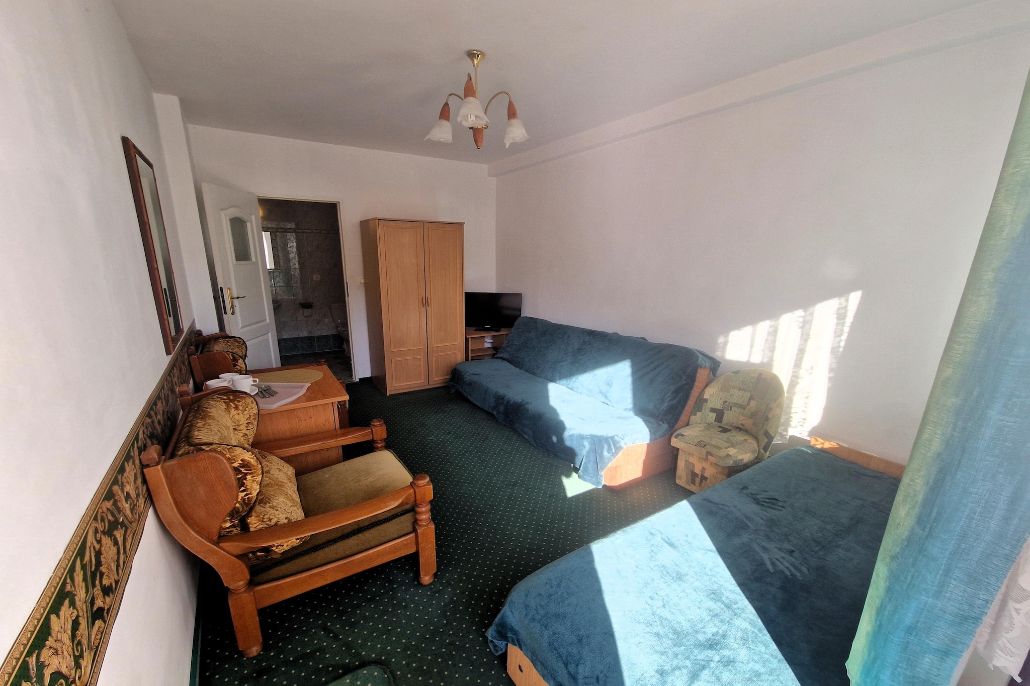 Pokój 2 osobowy na I piętrze sofa 2 osobowa-Slaapkamer