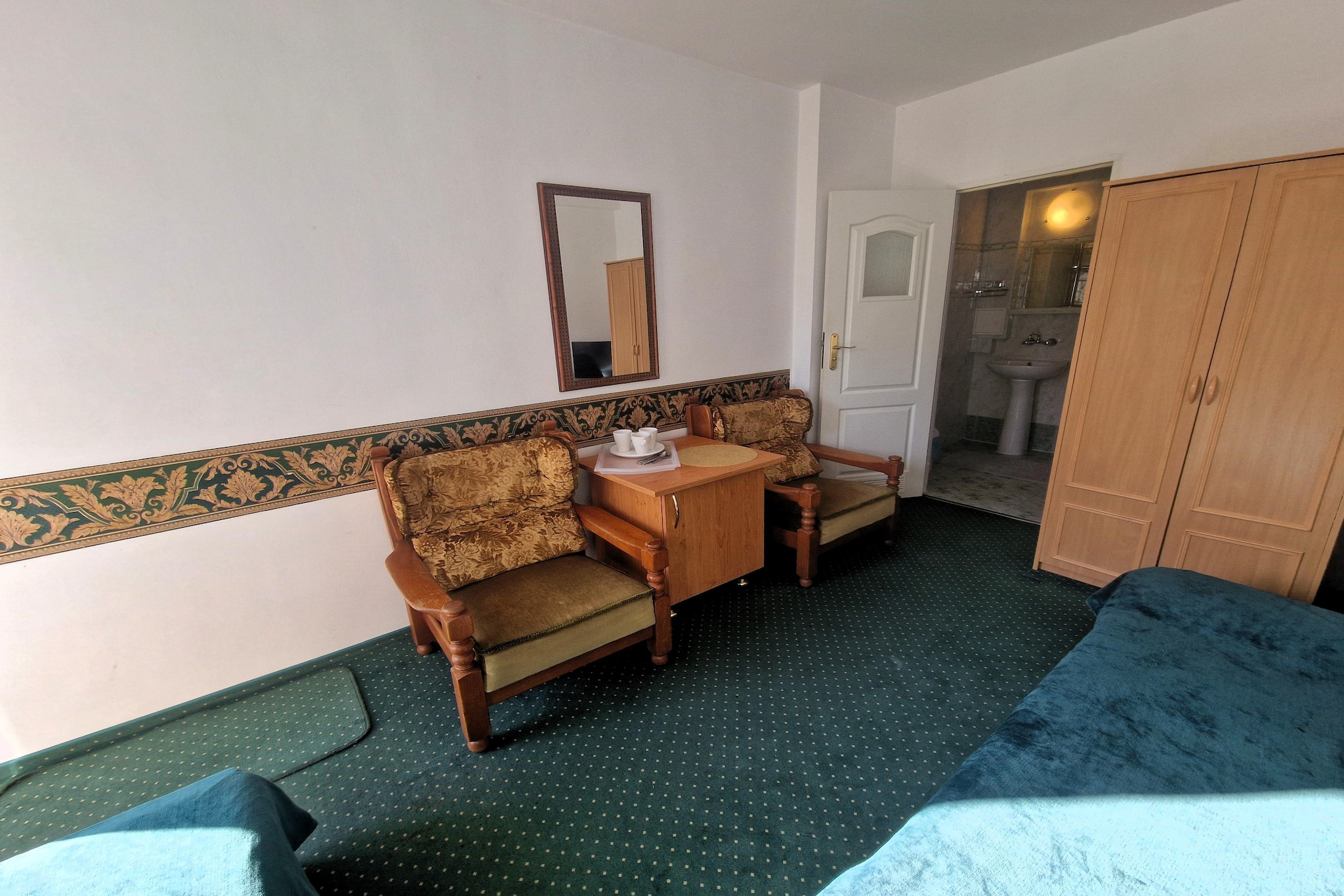 Pokój 2 osobowy na I piętrze sofa 2 osobowa-Slaapkamer