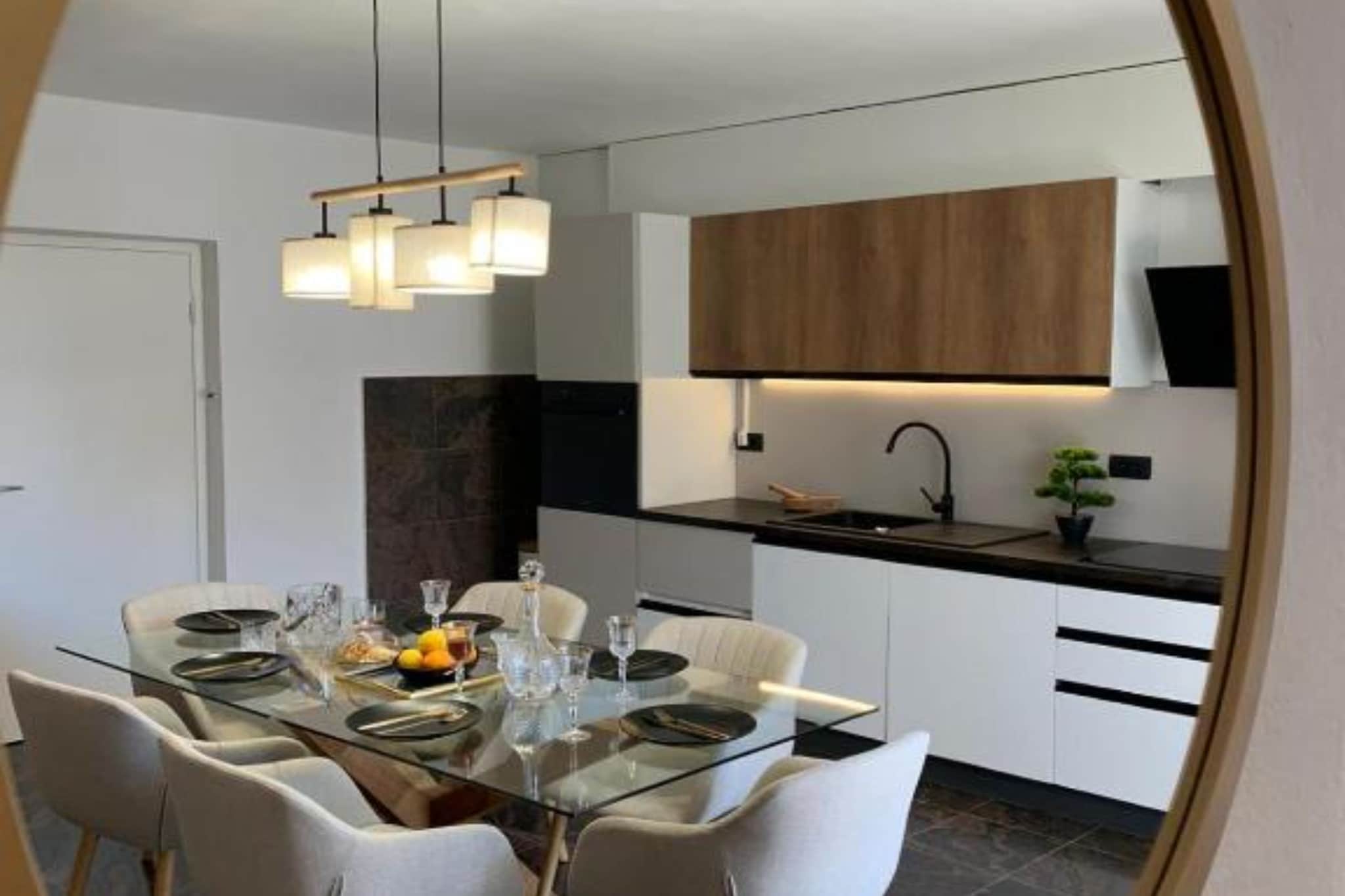 Luxury Apartment Ivo  with Jacuzzi near the beach - Two Bedroom Apartment-Keuken