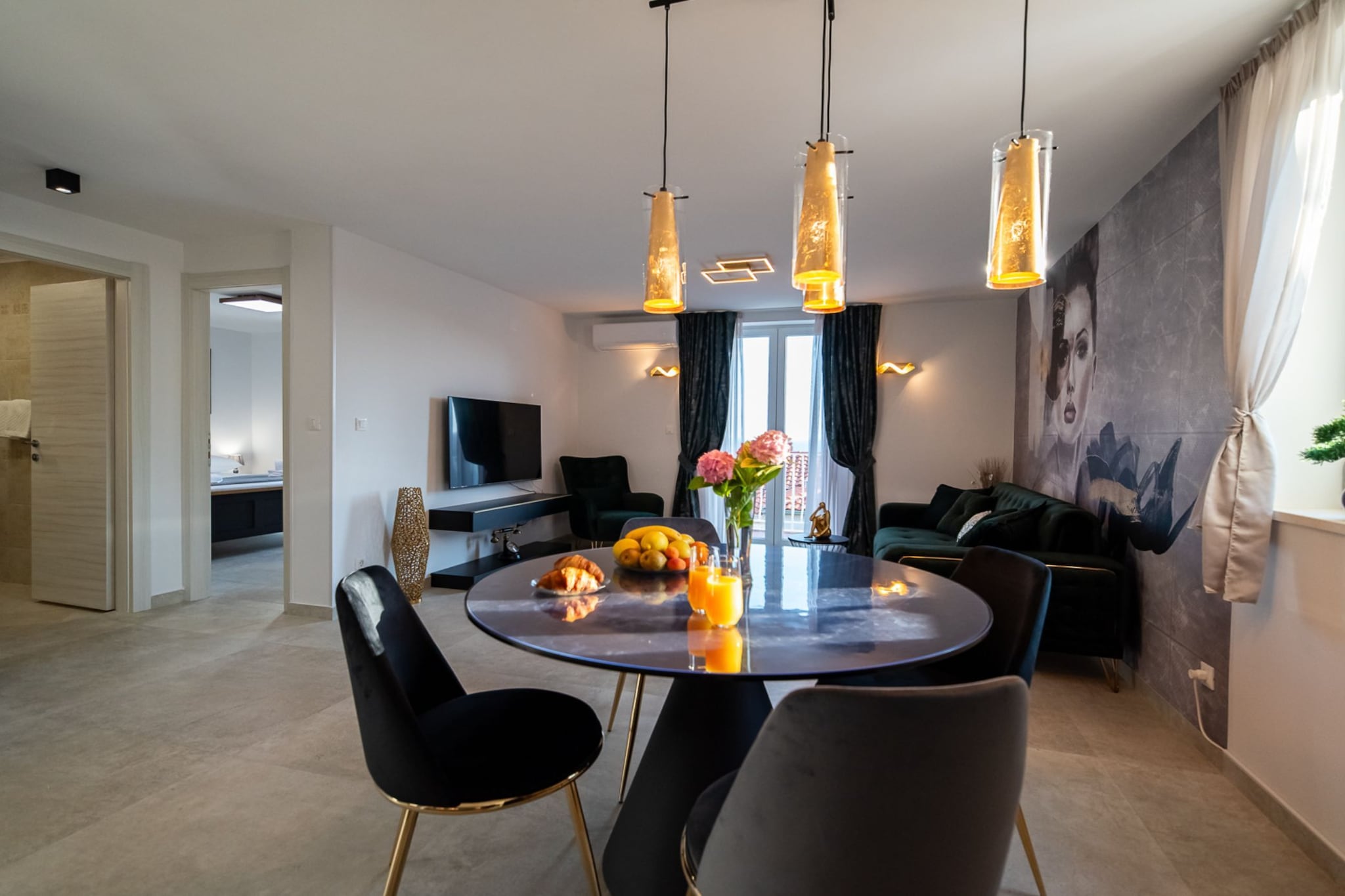 Apartments Sweet Escape - Two Bedroom Apartment with Terrace and Sea View-Eetkamer