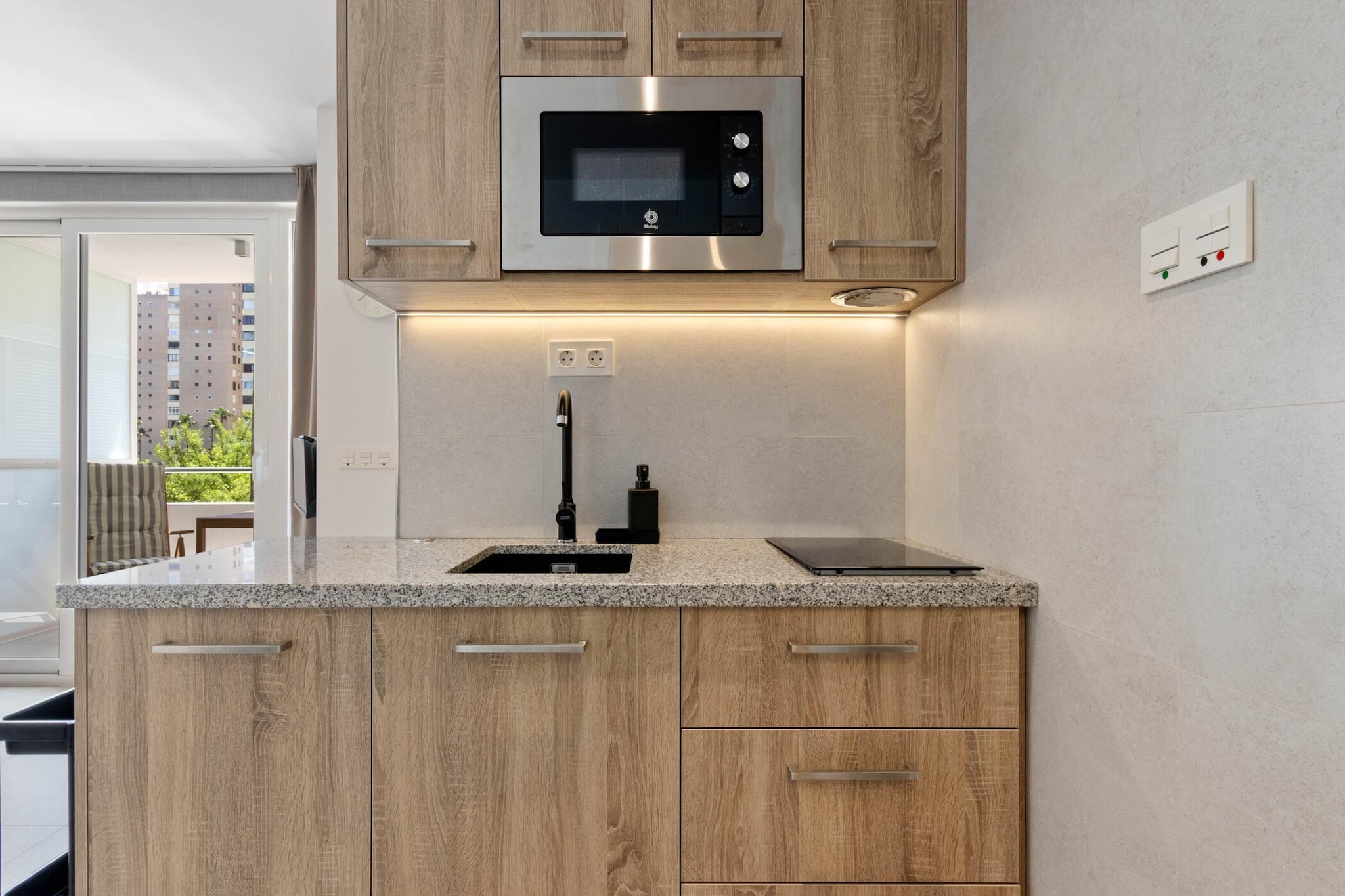 Torre Sol - Playamar-Kitchen