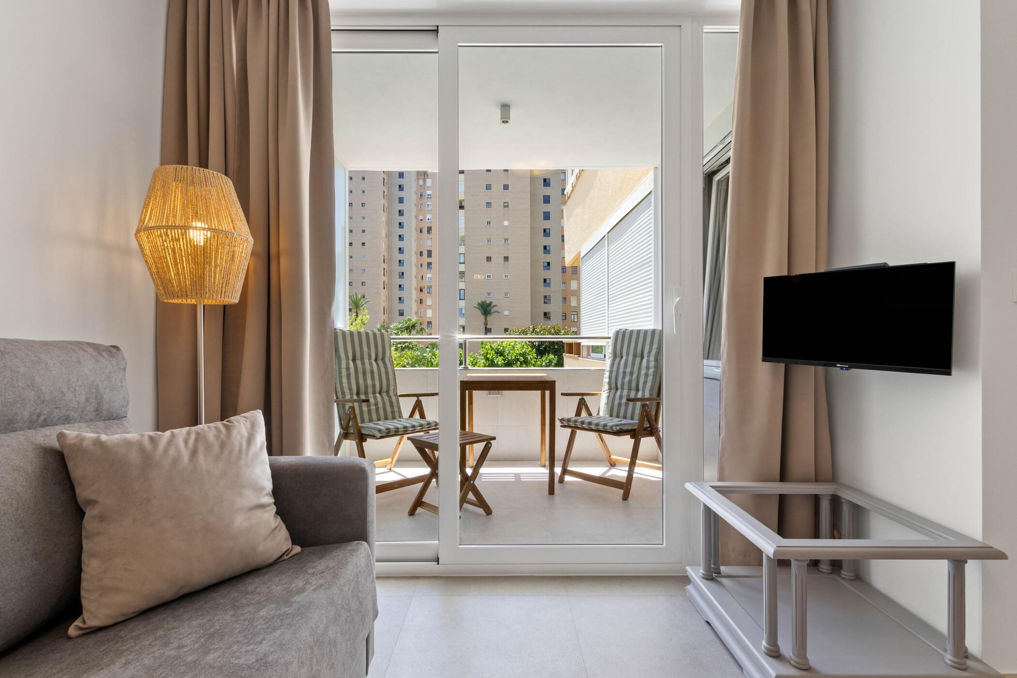 Torre Sol - Playamar-Living room