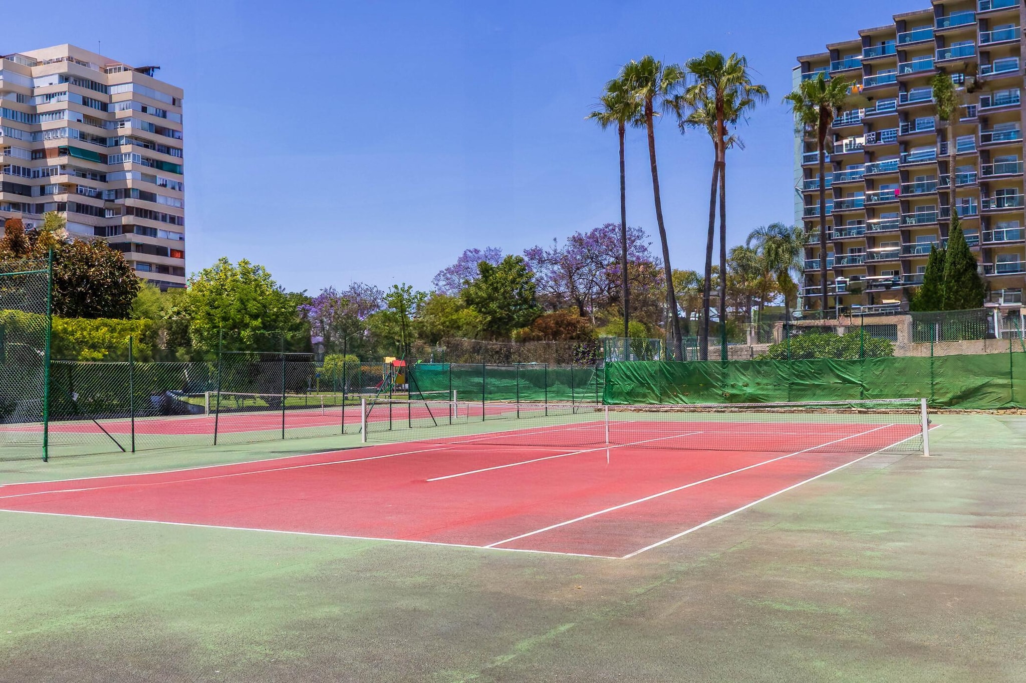 Torre Sol - Playamar-Facilities