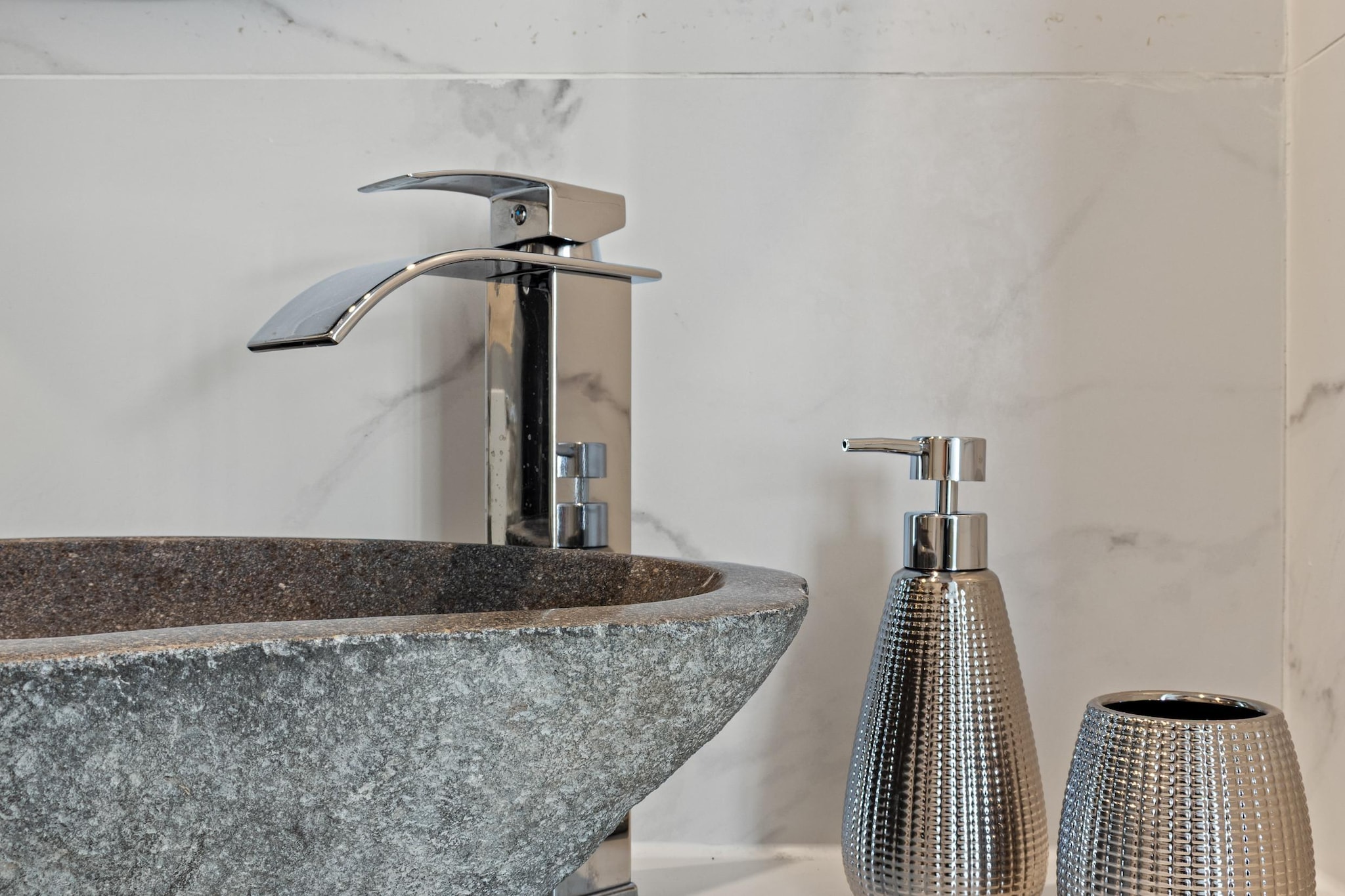 203 Torre-Bathroom