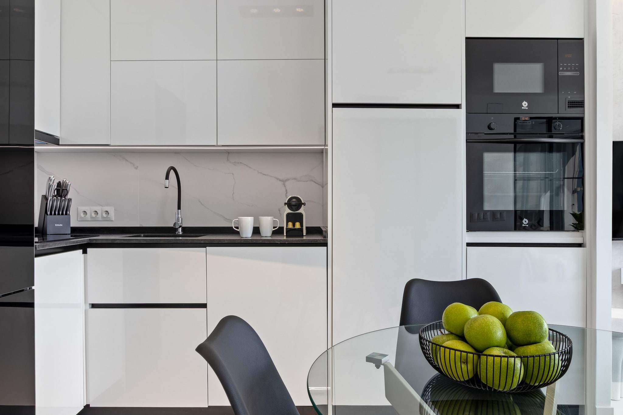 203 Torre-Kitchen