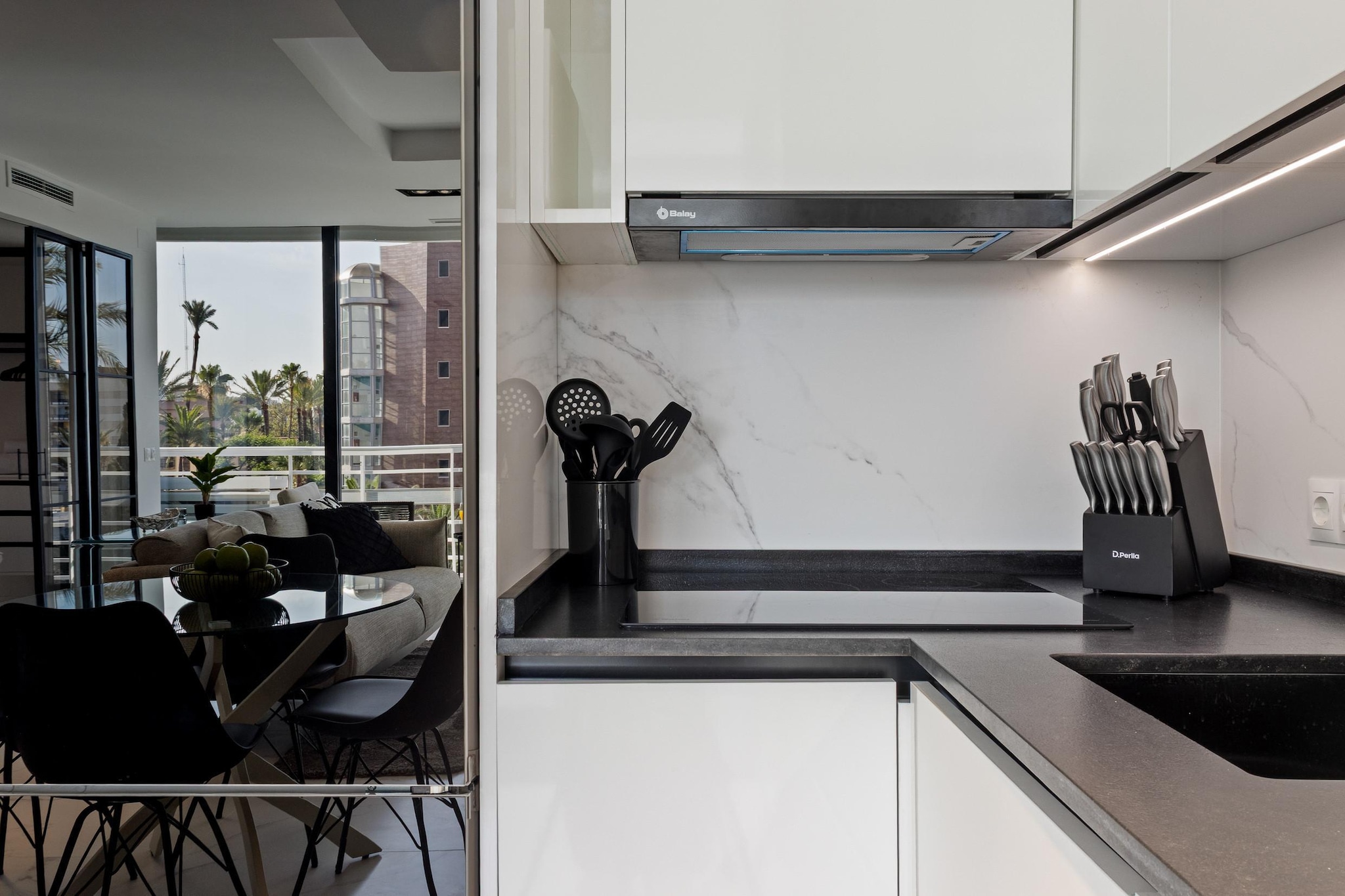203 Torre-Kitchen