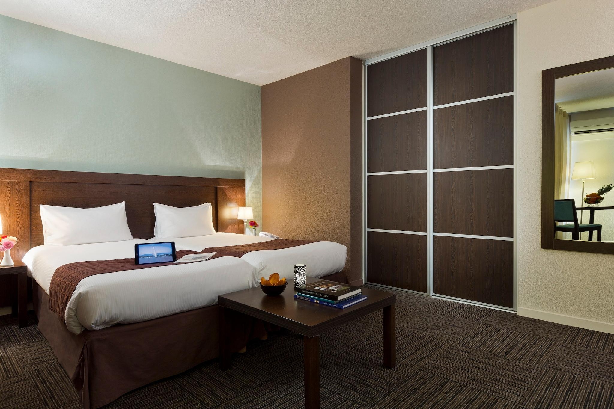 Superior Studio park/pool view - LA RESERVE-Chambre