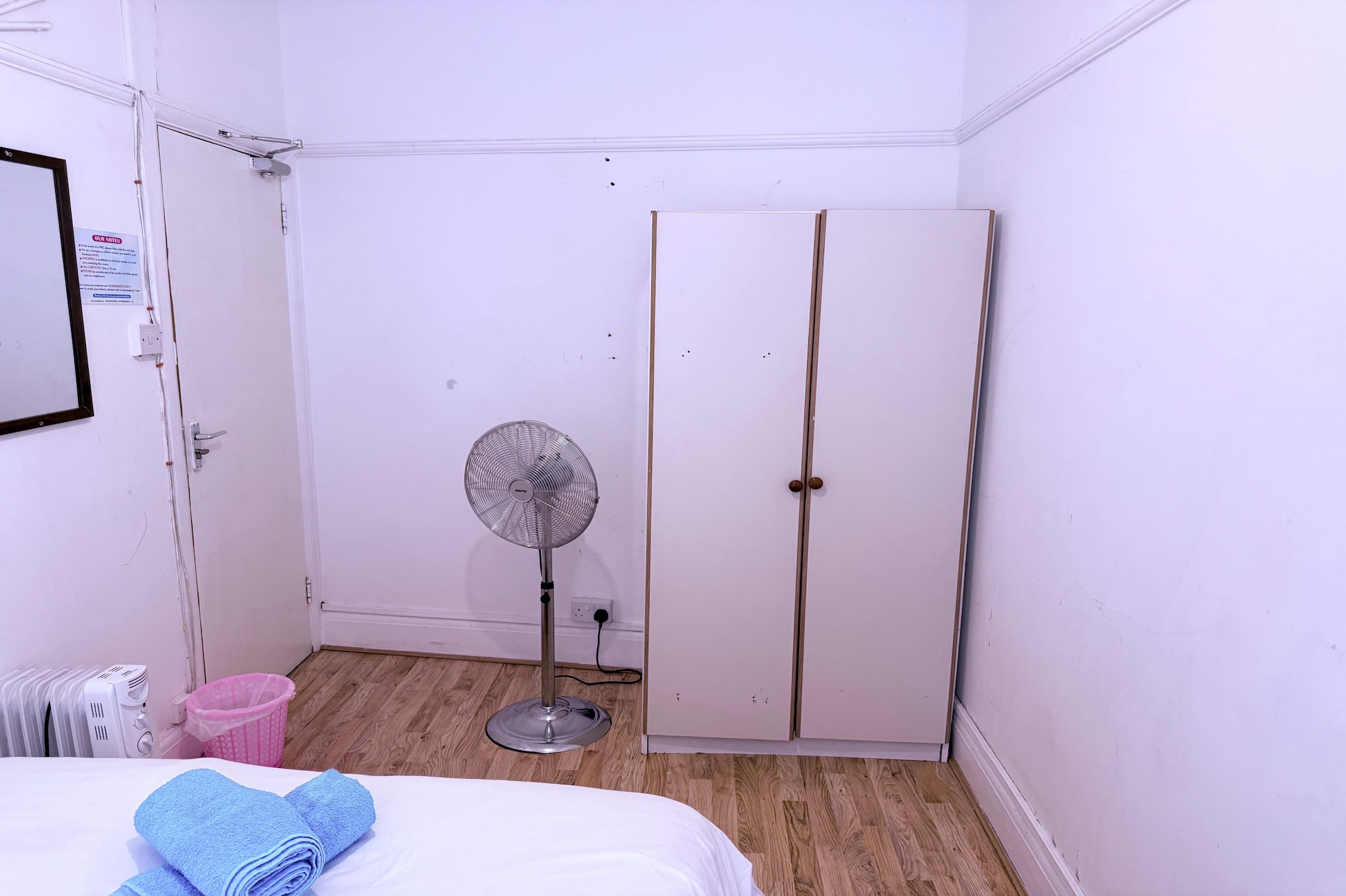 Rahal Hackney  Double shared-Slaapkamer