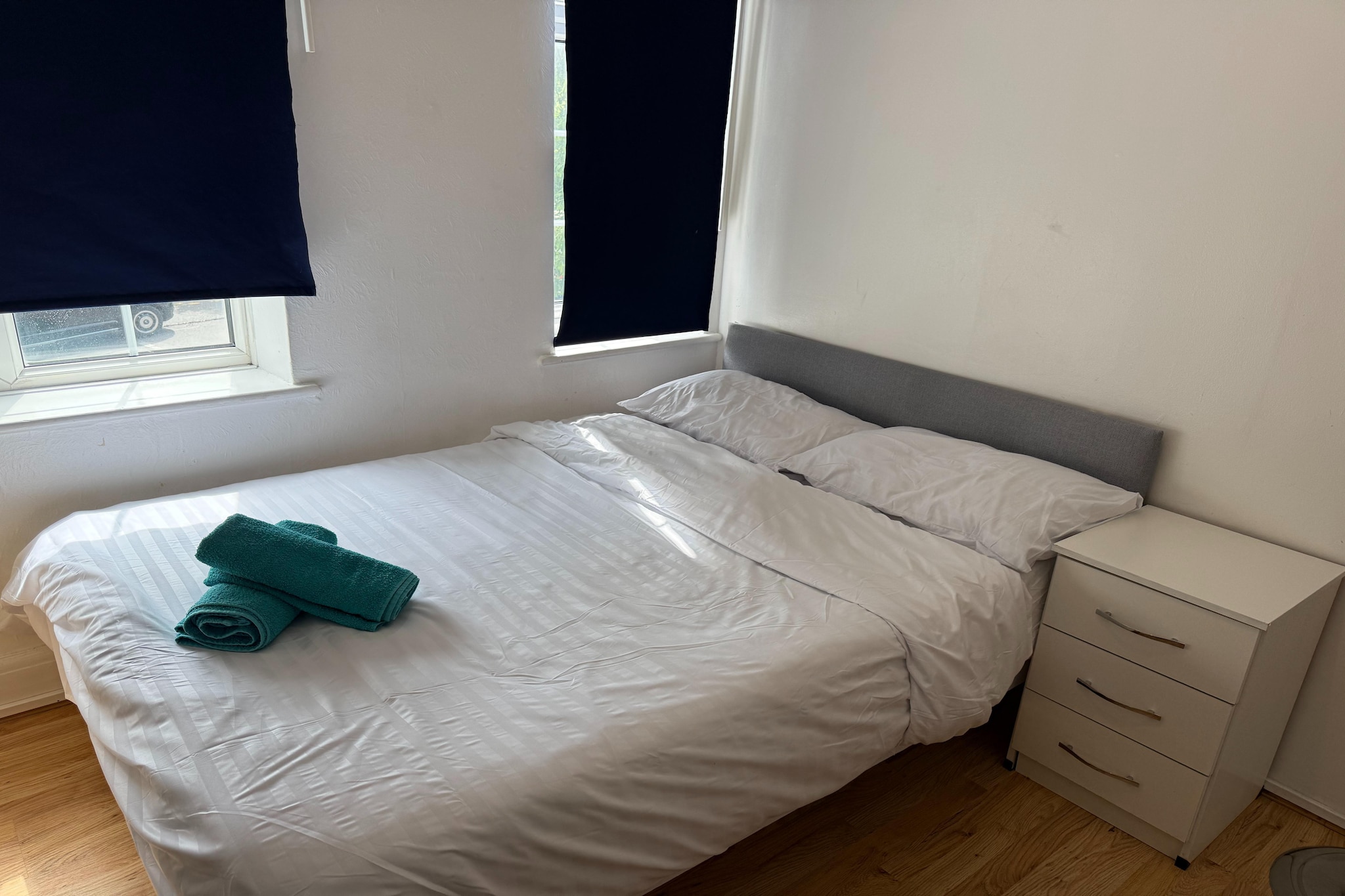 Rahal Hackney | Double Room Shared washroom