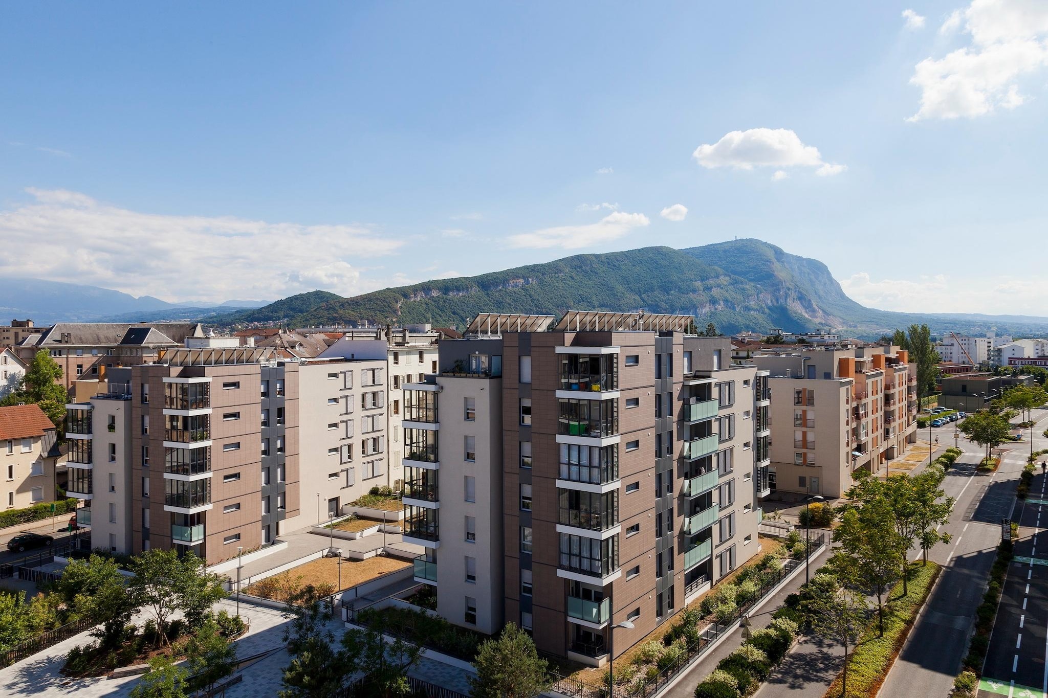 NEHÔ SUITES PORTE DE GENEVE - Studio-Gebieden zomer 1km