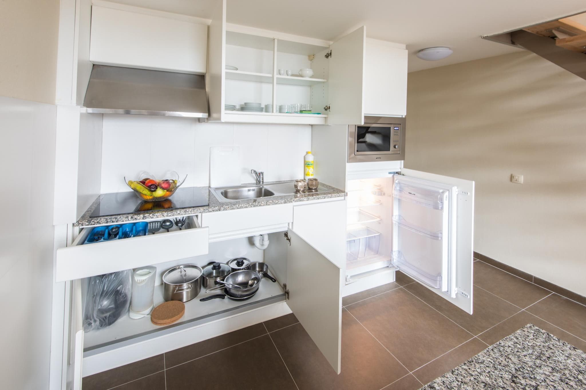 ARASS HOTEL & BUSINESS FLATS - Superior Duplex Apartment-Küche