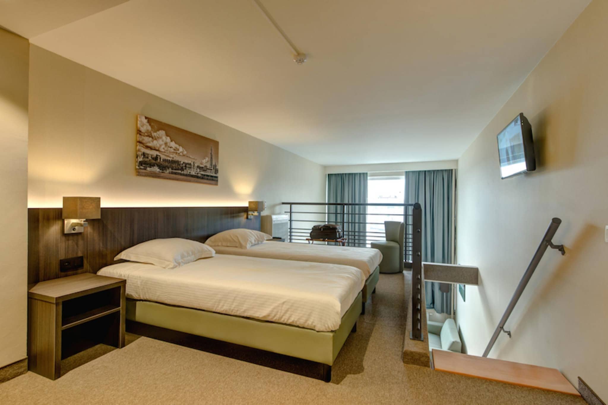 ARASS HOTEL & BUSINESS FLATS - Superior triple-level duplex apartment-Schlafzimmer