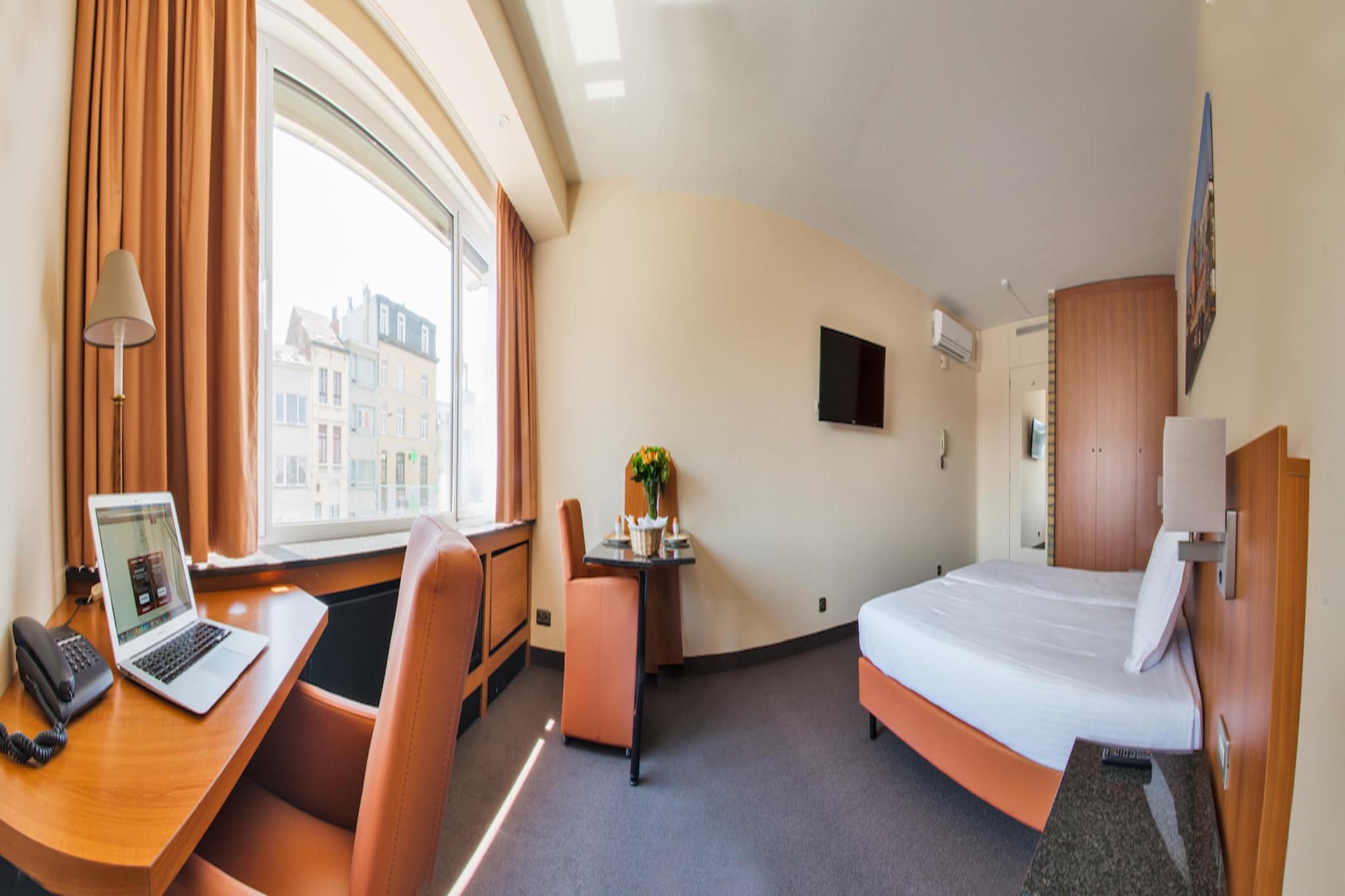 ARASS HOTEL & BUSINESS FLATS - Superior triple-level duplex apartment-Schlafzimmer