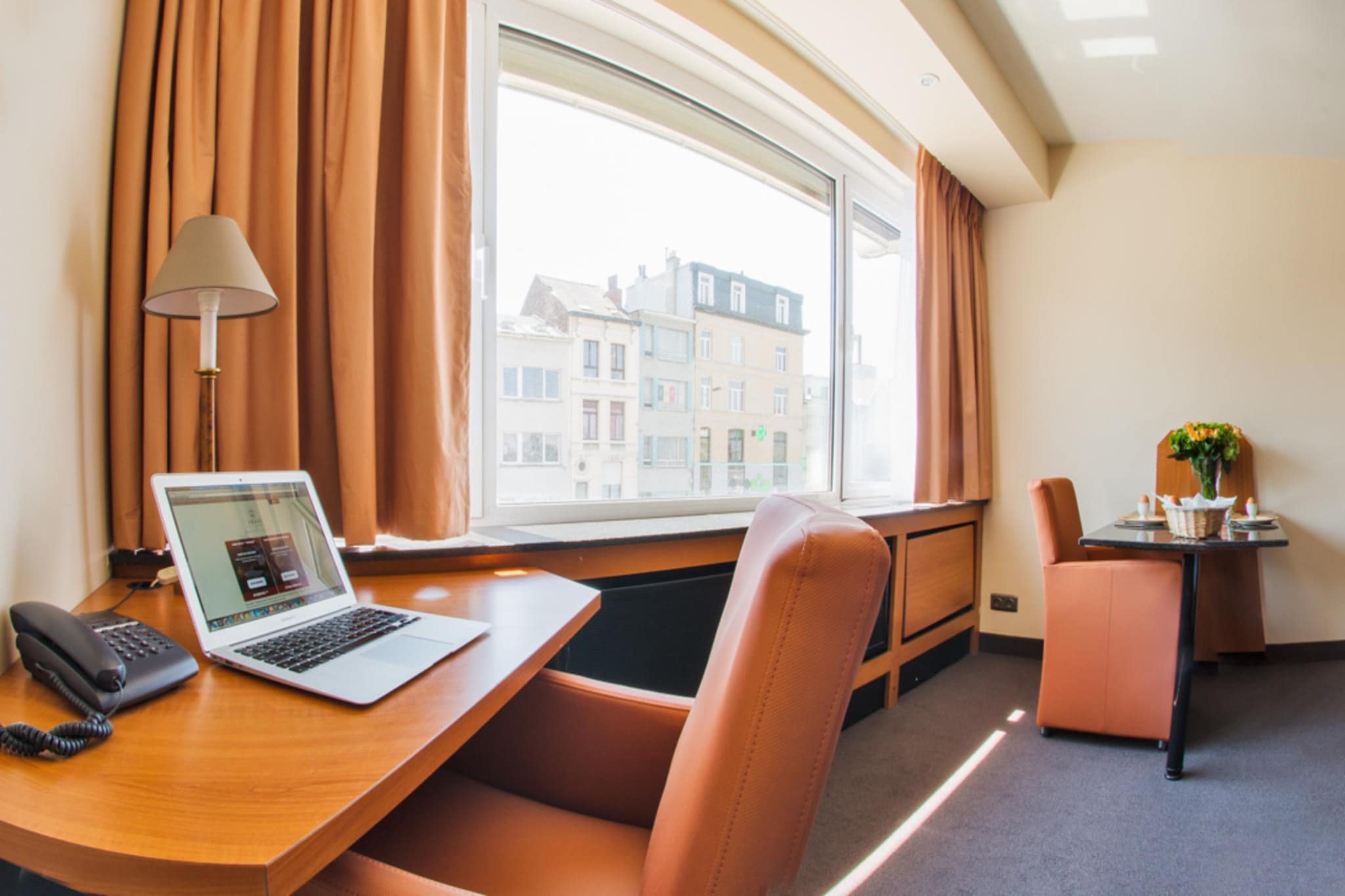 ARASS HOTEL & BUSINESS FLATS - Superior triple-level duplex apartment-Wohnzimmer