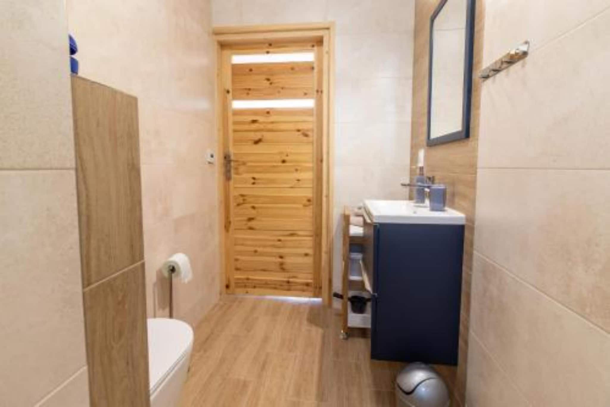 Apartamenty parterowe dla 2 osób w Mielnie - Badkamer