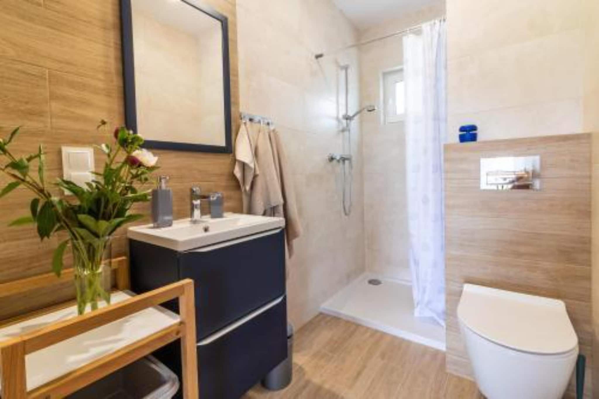 Apartamenty parterowe dla 2 osób w Mielnie - Badkamer