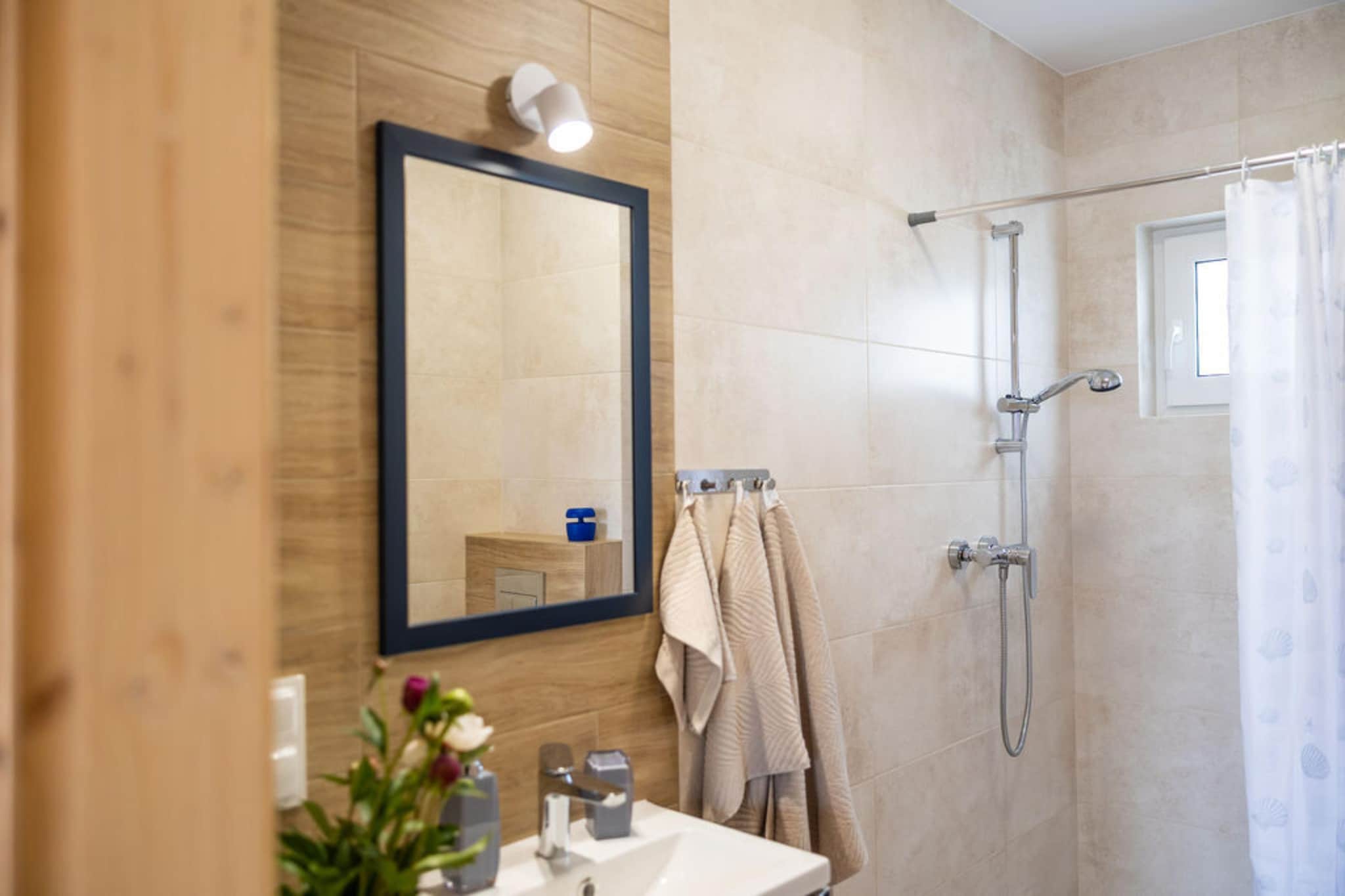 Apartamenty parterowe dla 2 osób w Mielnie - Badkamer