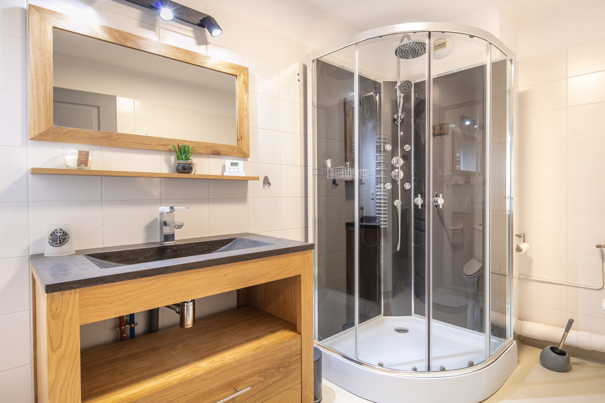 Les Grizzlis N°24 - 2P5-Salle de bain