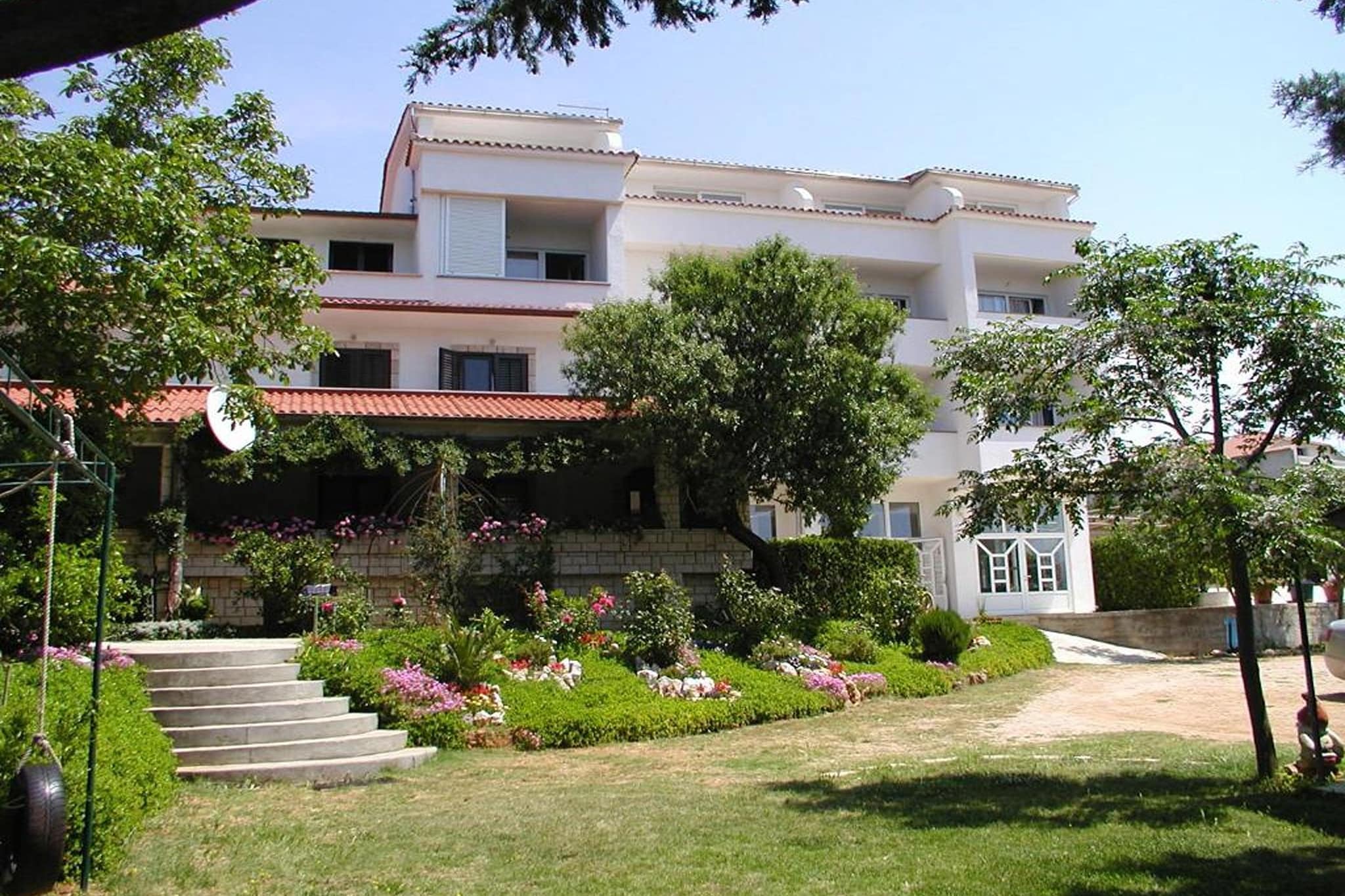 Rab Diving Mirko - Deluxe Double Room with Balcony and Sea View (3)