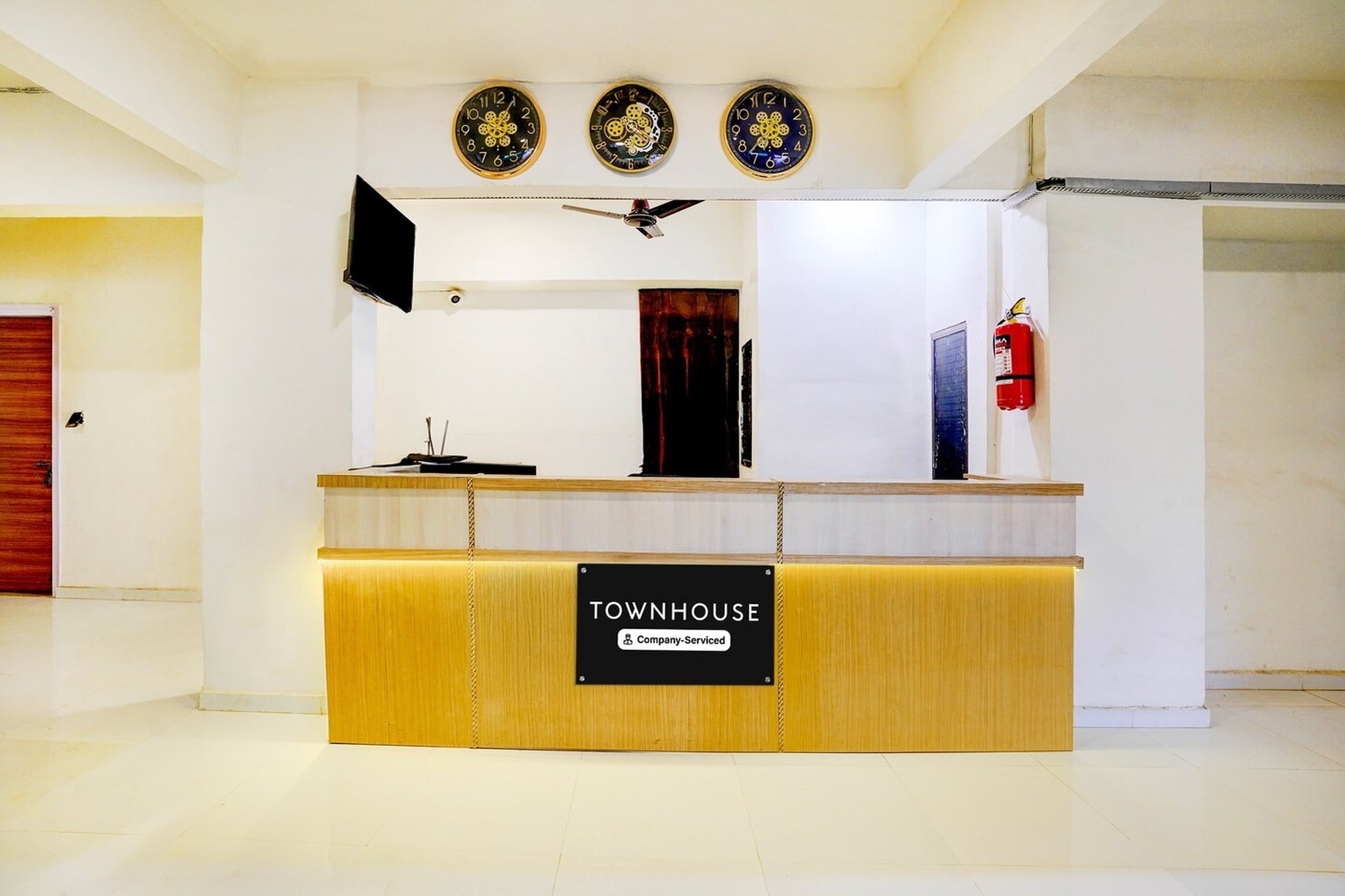 Townhouse Vangani Railway Station