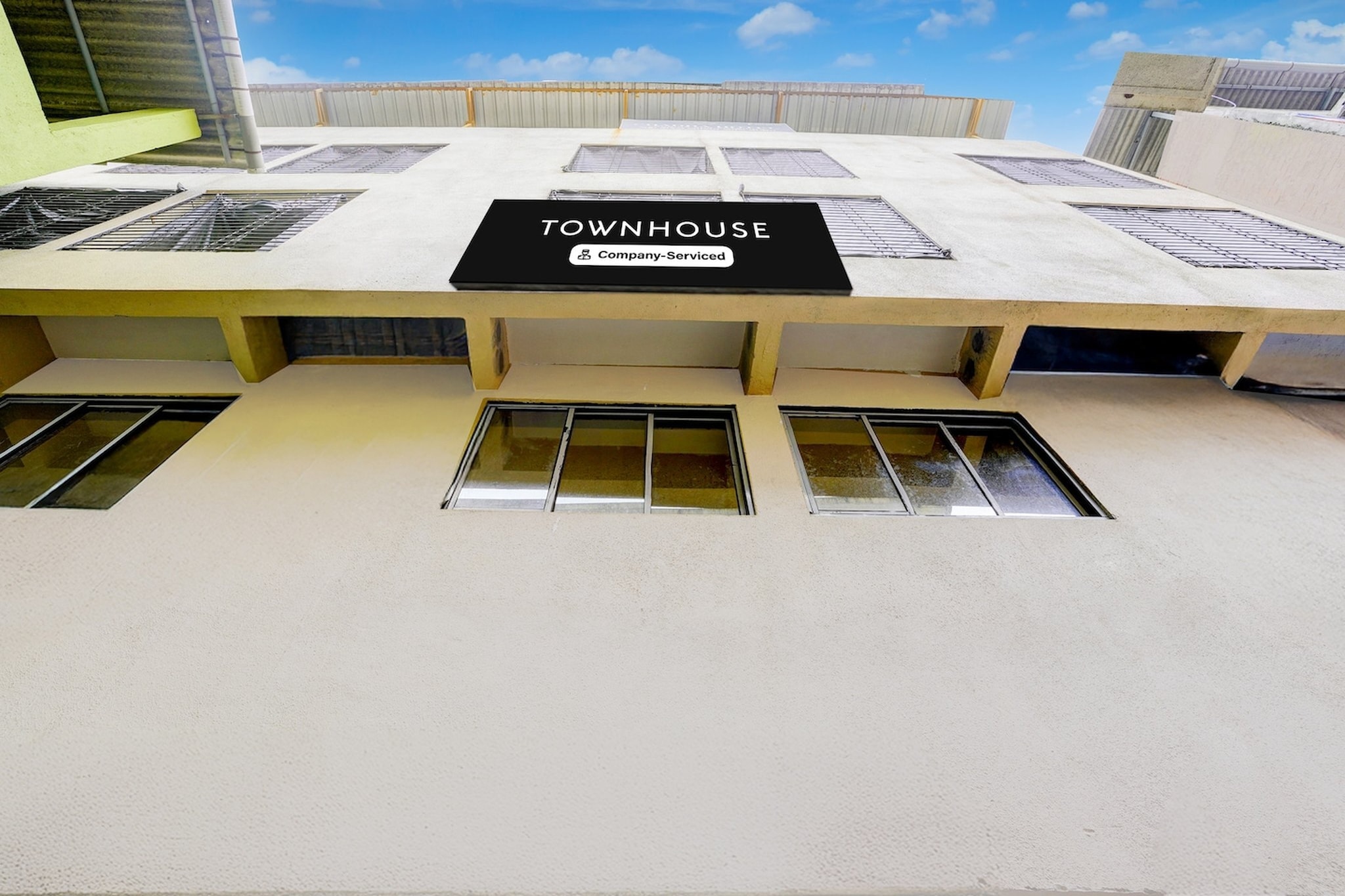 Townhouse Vangani Railway Station