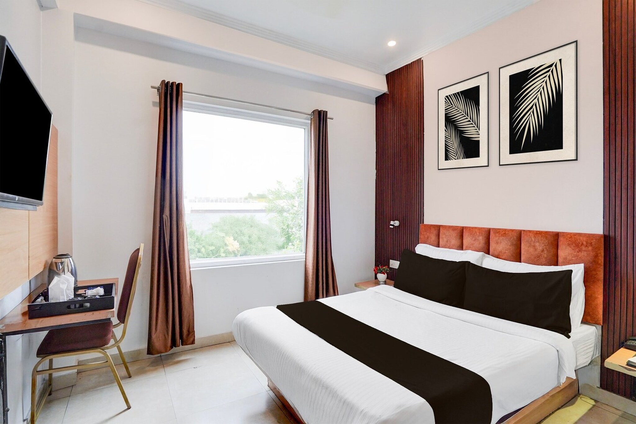 Townhouse Oak Arvindo Park Indira Nagar