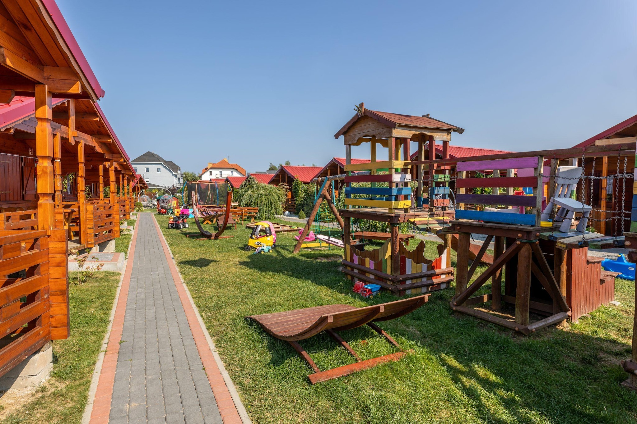 Parterowe domki wakacyjne dla 6 osób w Gąskach-Gardens summer