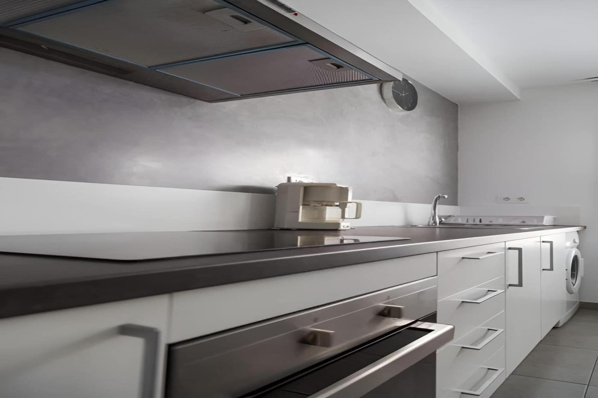 5027-+34667401974-Kitchen