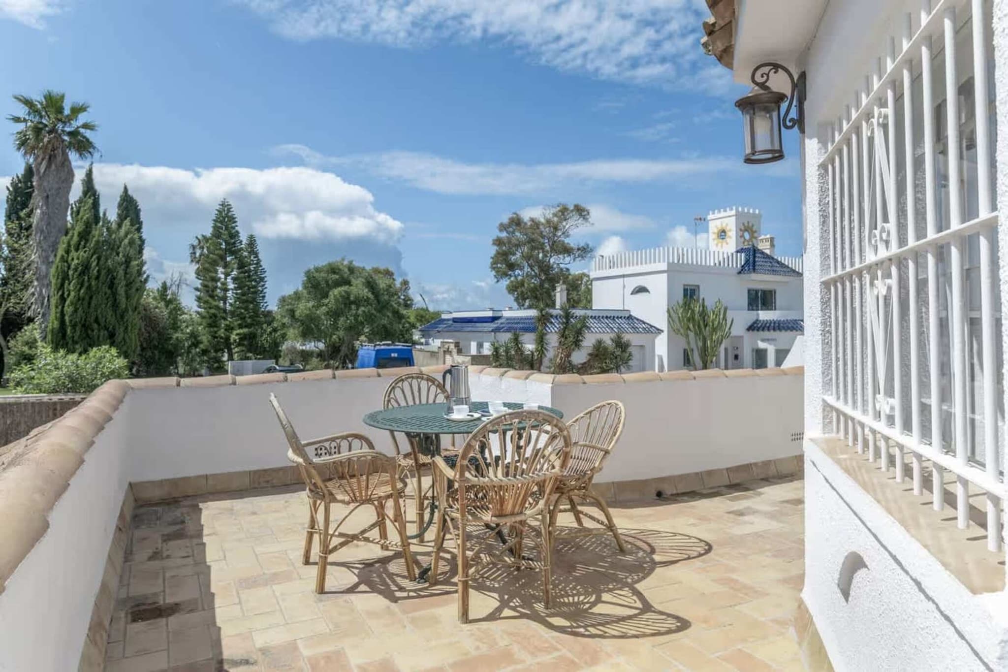 Central apartment near beach in Conil