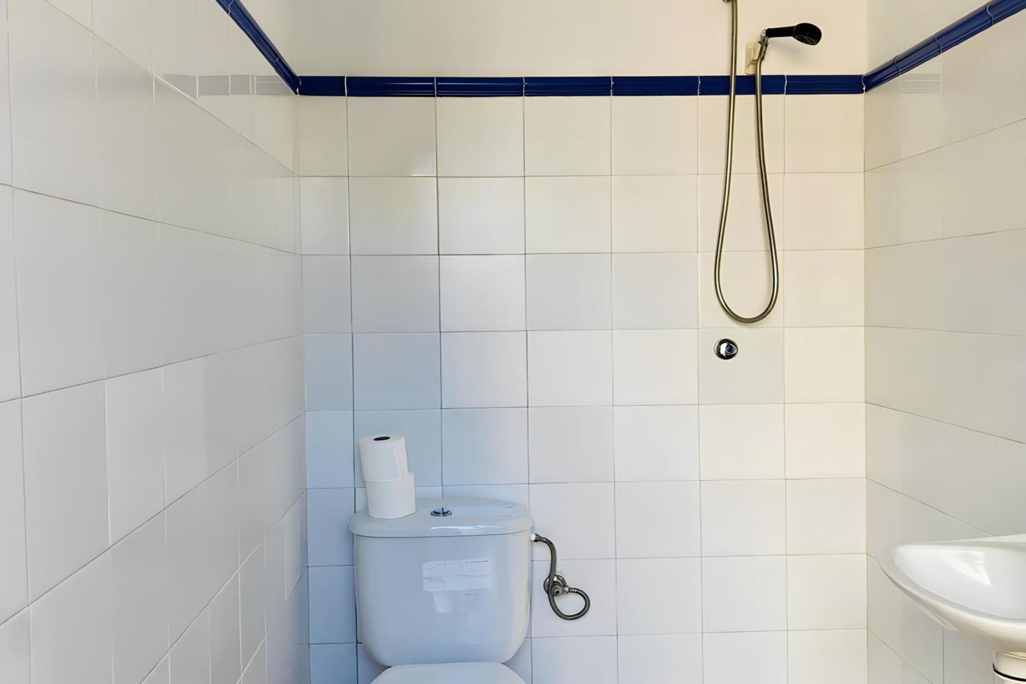 4682-+34618736920-Badkamer