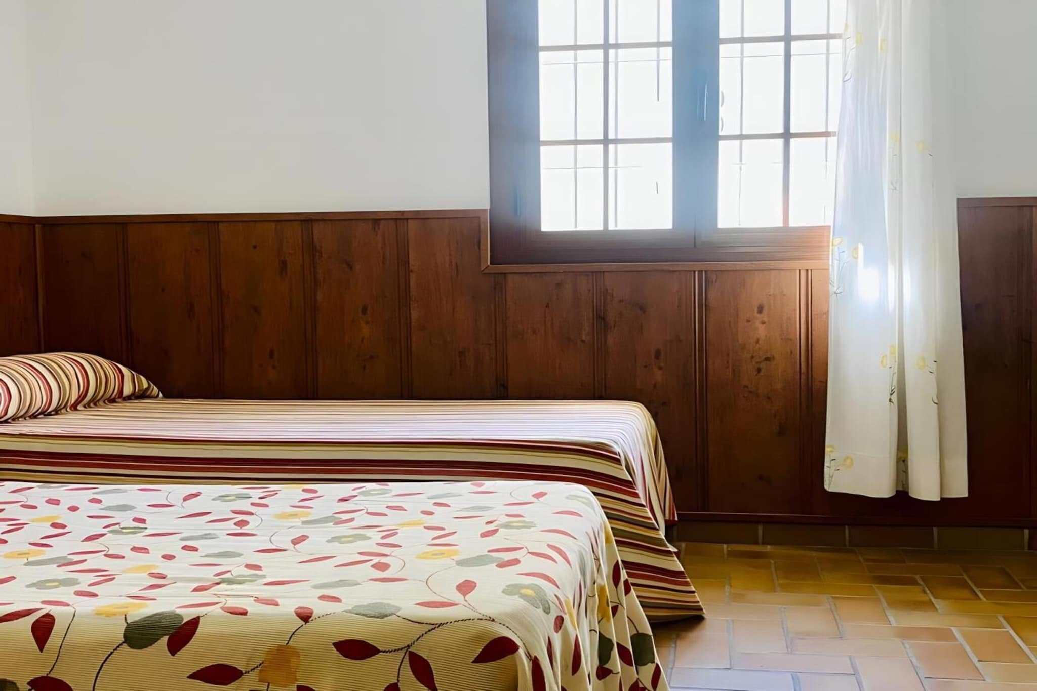 4682-+34618736920-Slaapkamer