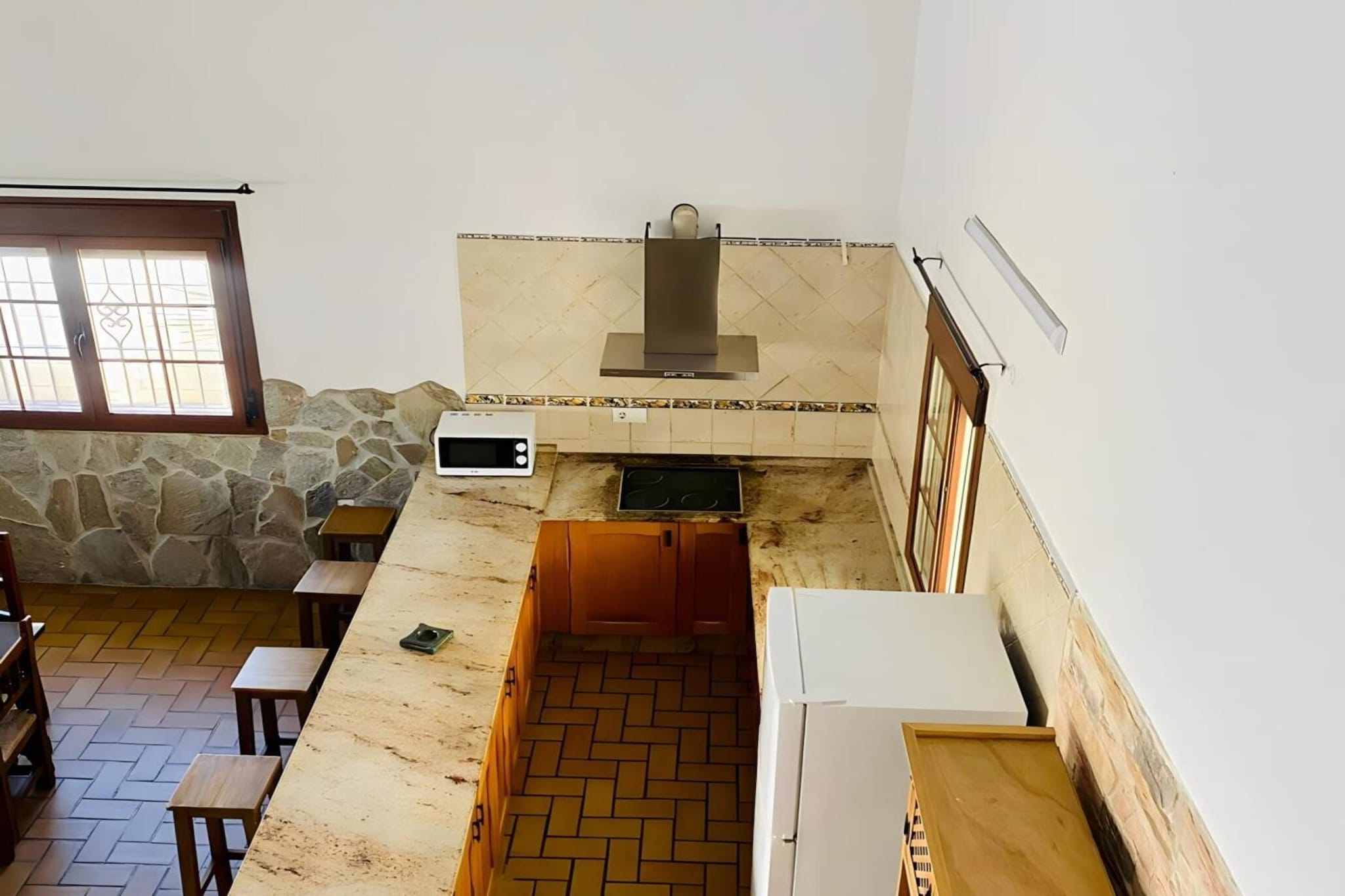 4682-+34618736920-Keuken