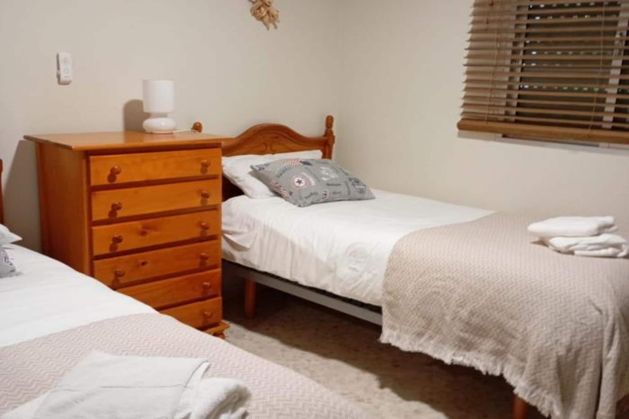 4662-+34657932478-Chambre