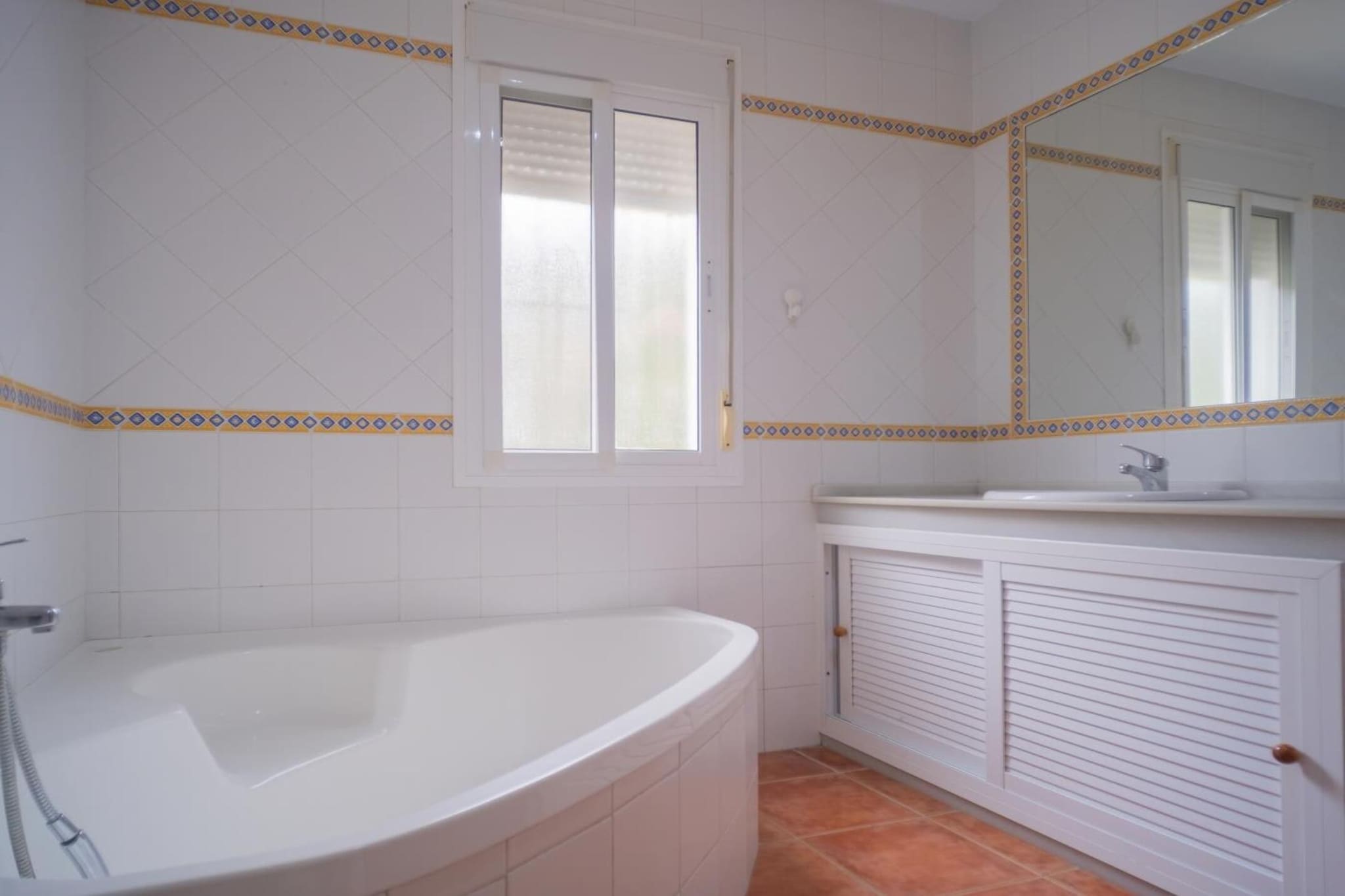 1282-+34630212745-Salle de bain