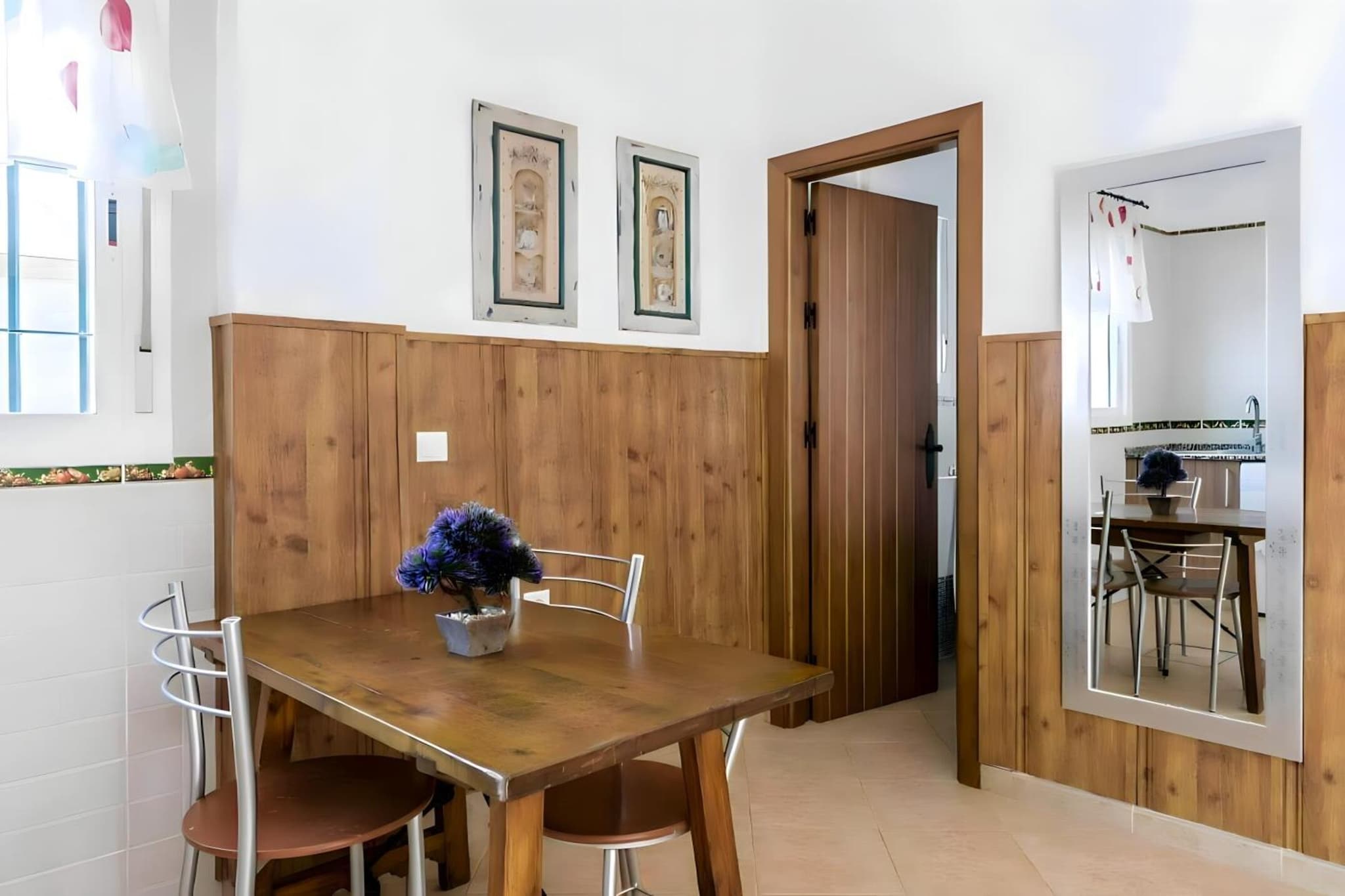 1265-+34618736920-Eetkamer