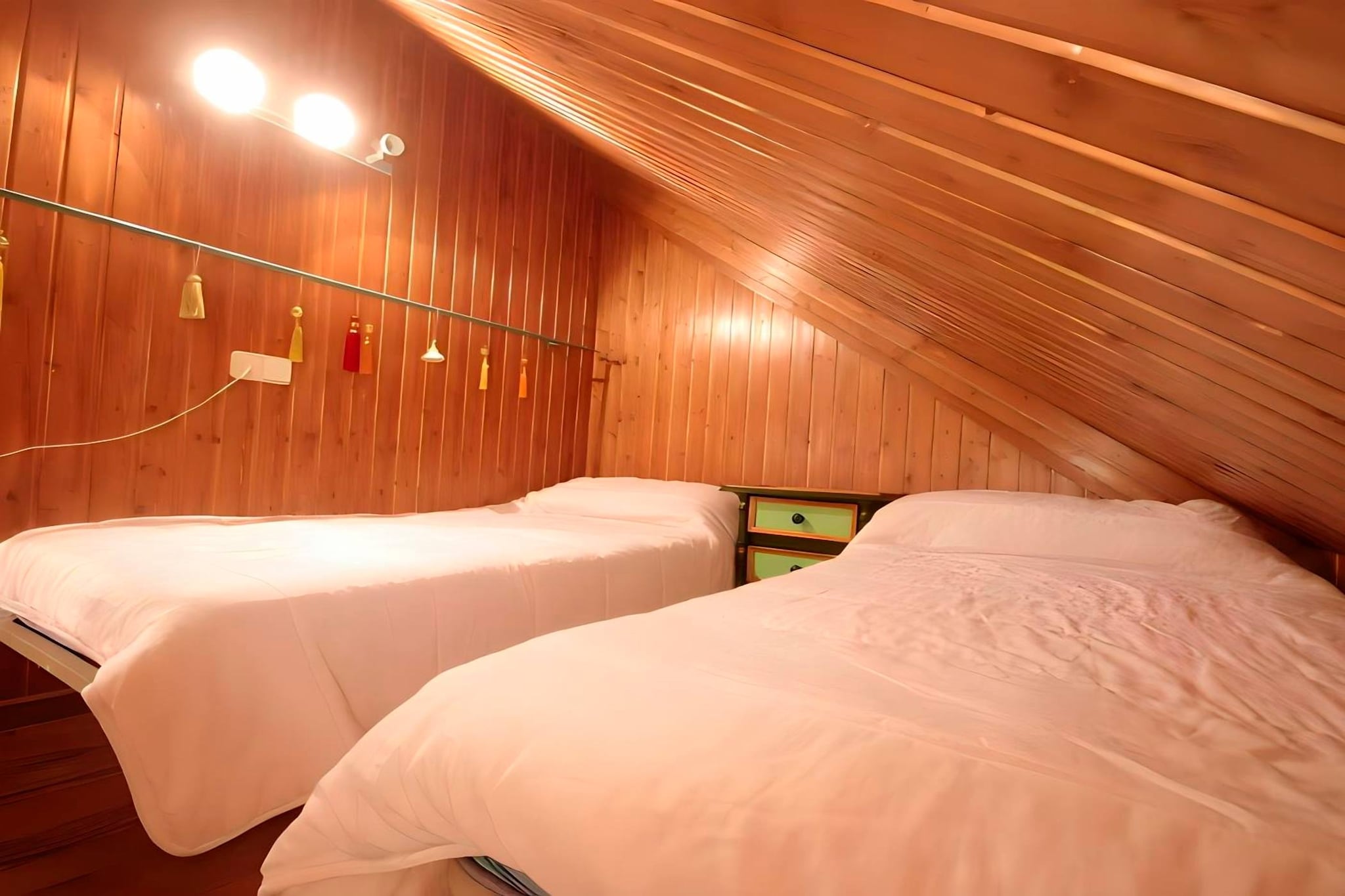 1468-Montebajo-Chambre