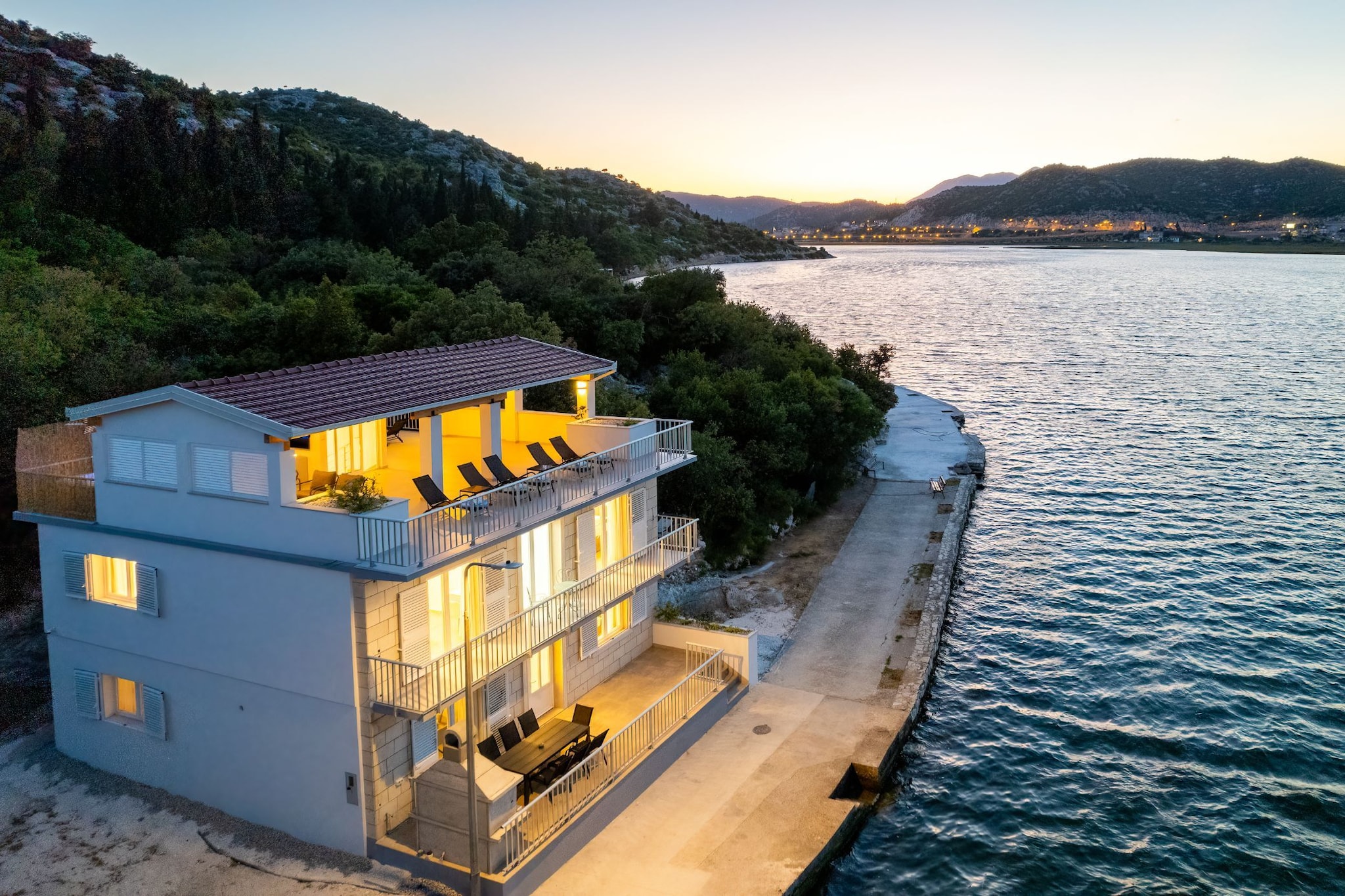 Villa SENKA - Four Bedroom Villa-Uitzicht