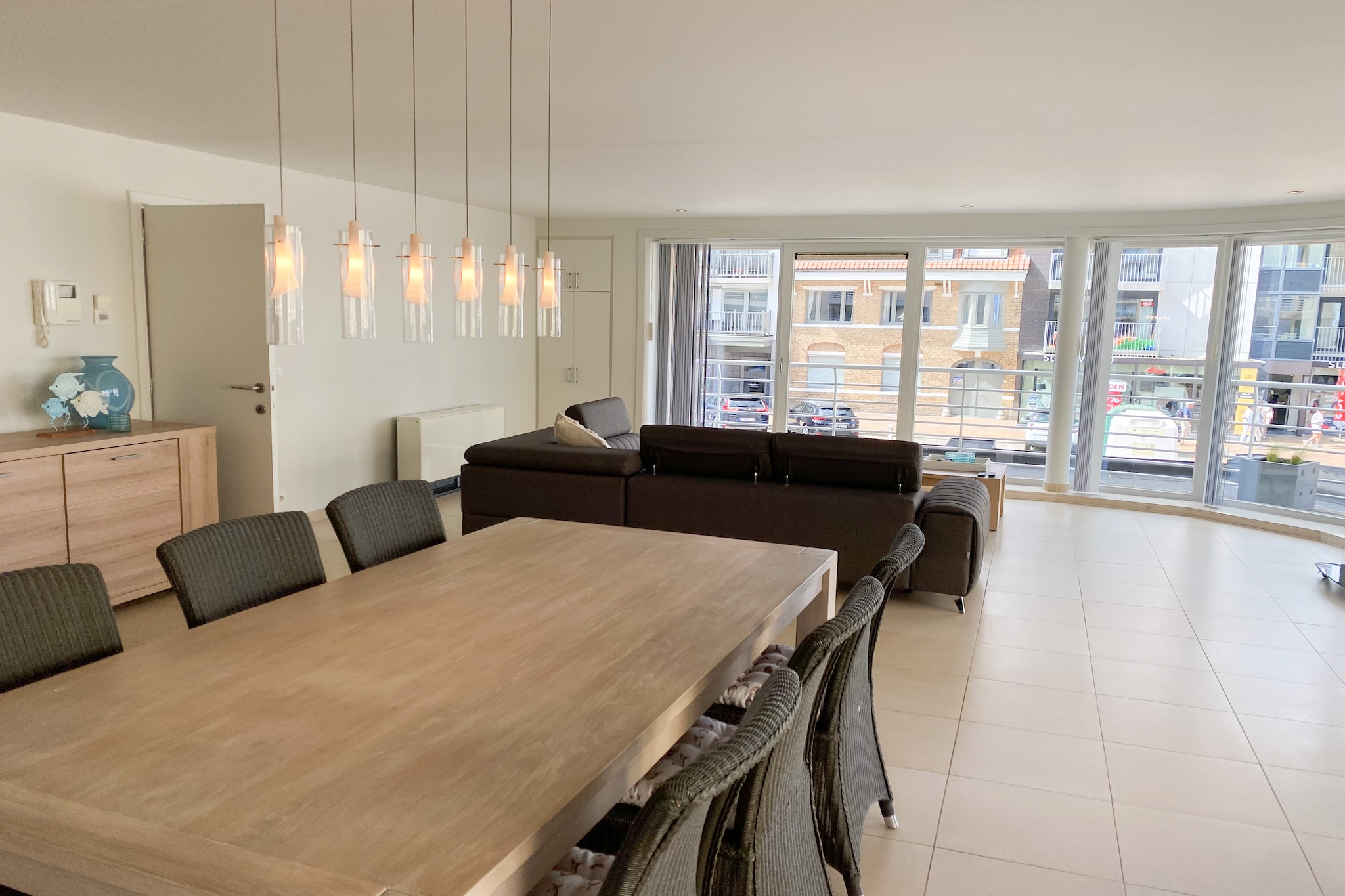 VUURTOREN 90/0101PK-Eetkamer