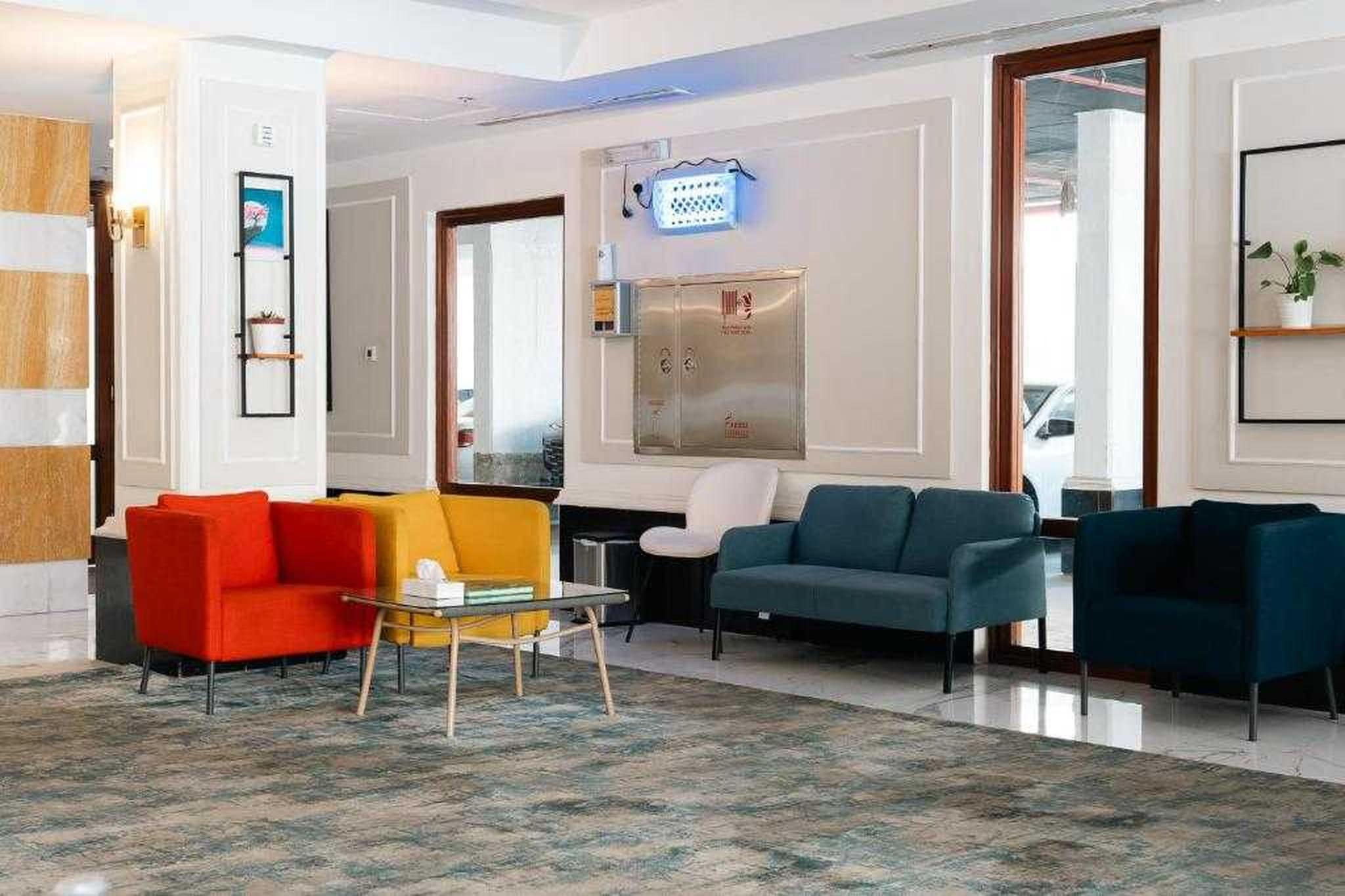 Ground floor: (bedroom(Internet access, single bed, single bed, TV, air conditioning), bathroom(shower, washbasin, toilet, bidet, Essentials))