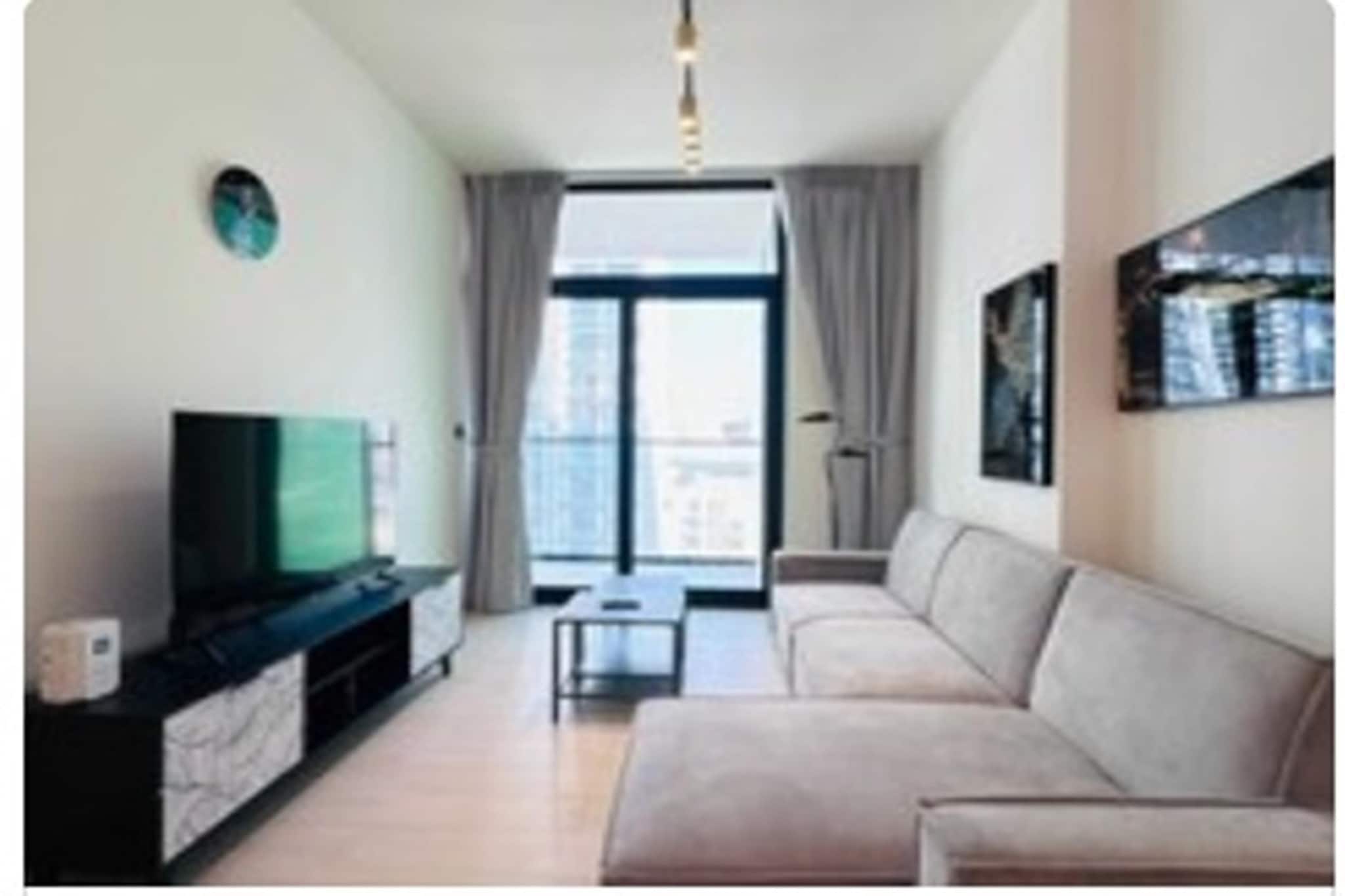 Ground floor: (bedroom(Internet access, double bed, double bed, TV, seating area, air conditioning, Towels/Sheets (Incl.), Trash compactor), bathroom(shower, washbasin, toilet, bidet, Essentials))