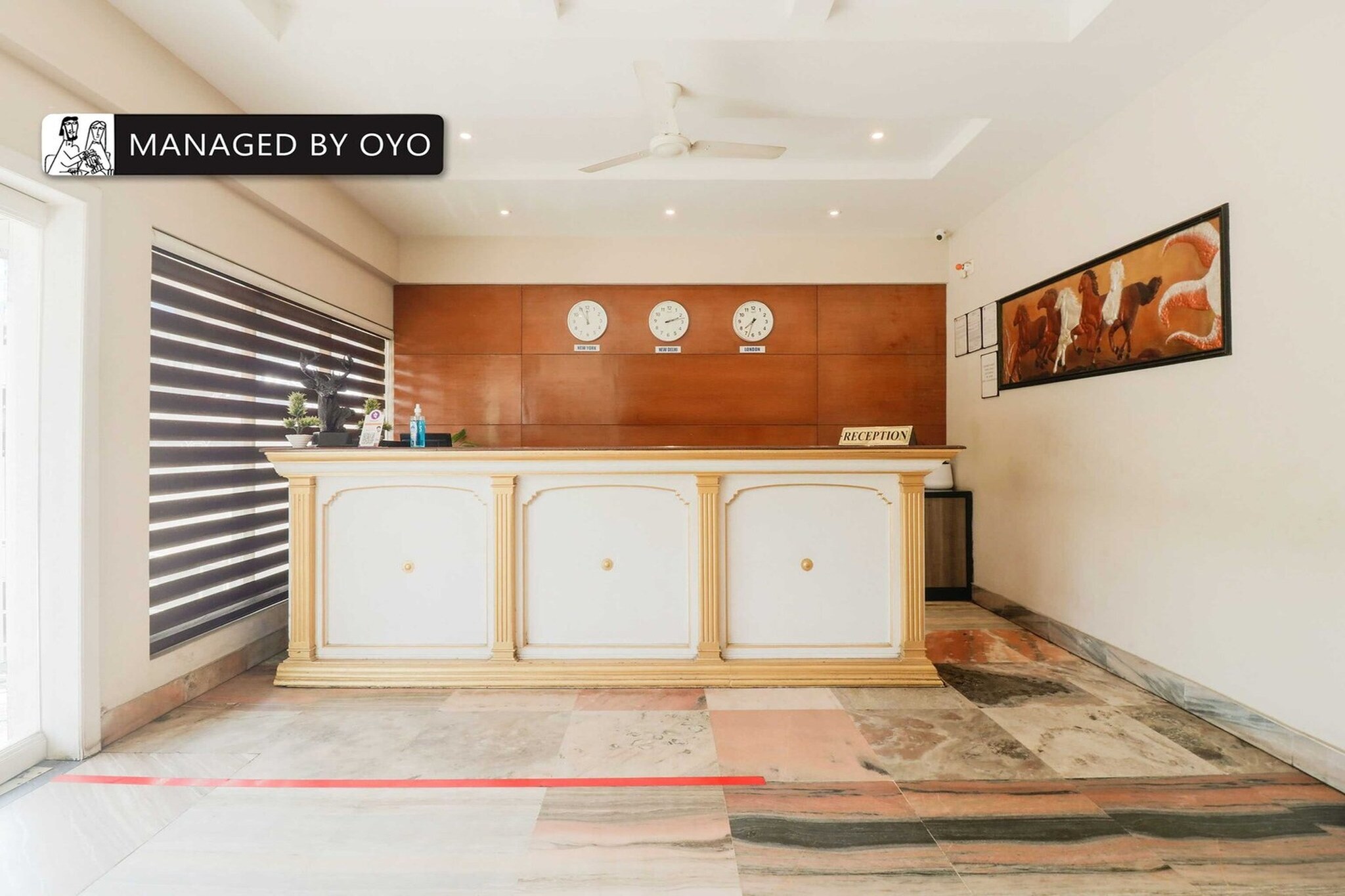 Ground floor: (bedroom(double bed, TV, seating area, air conditioning, telephone), bathroom(bathtub or shower, shower, washbasin, toilet, Towels incl., shampoo, body soap, hot water))