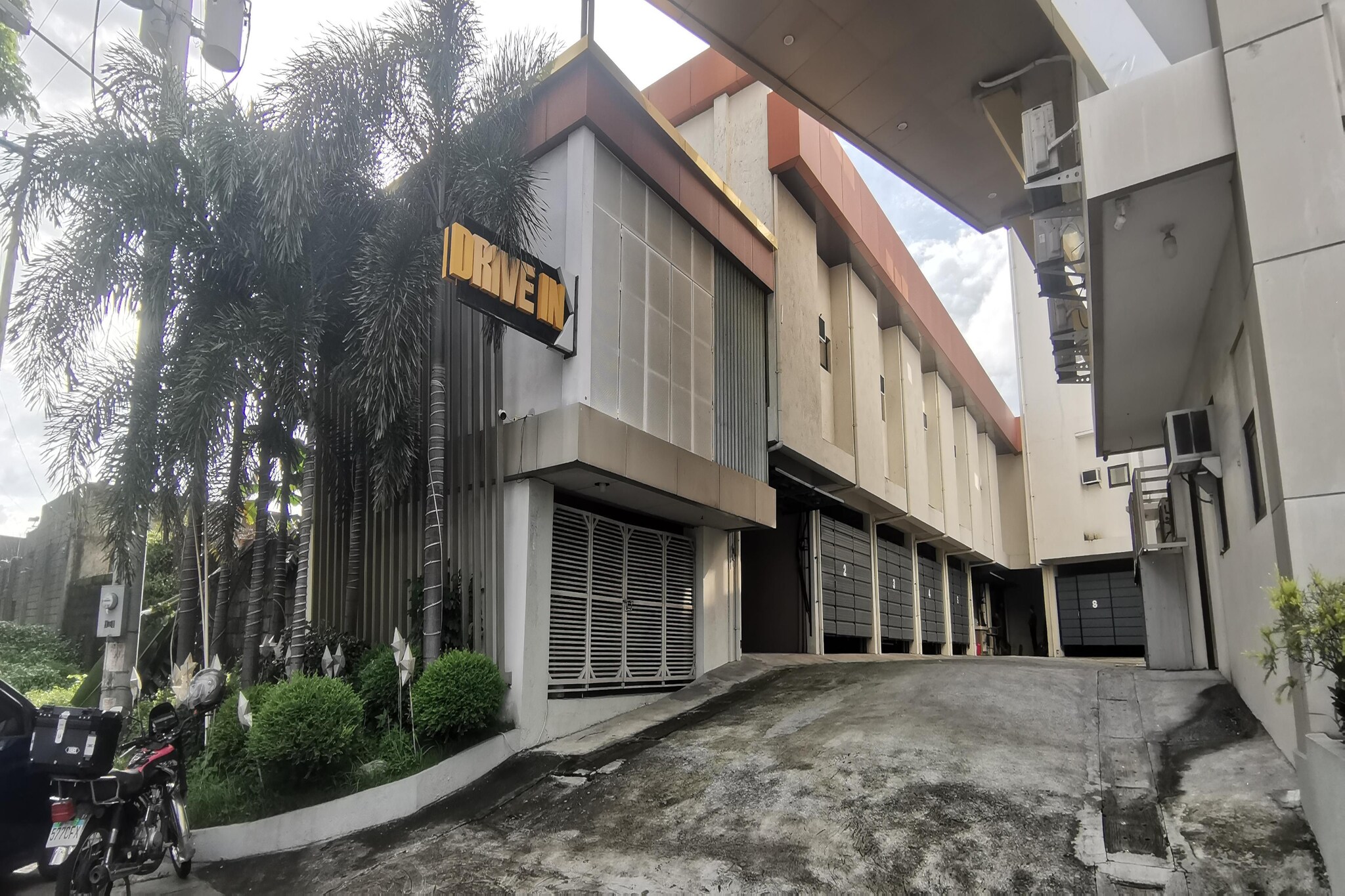 Chic Double Stay Near Clark Airport Pampanga