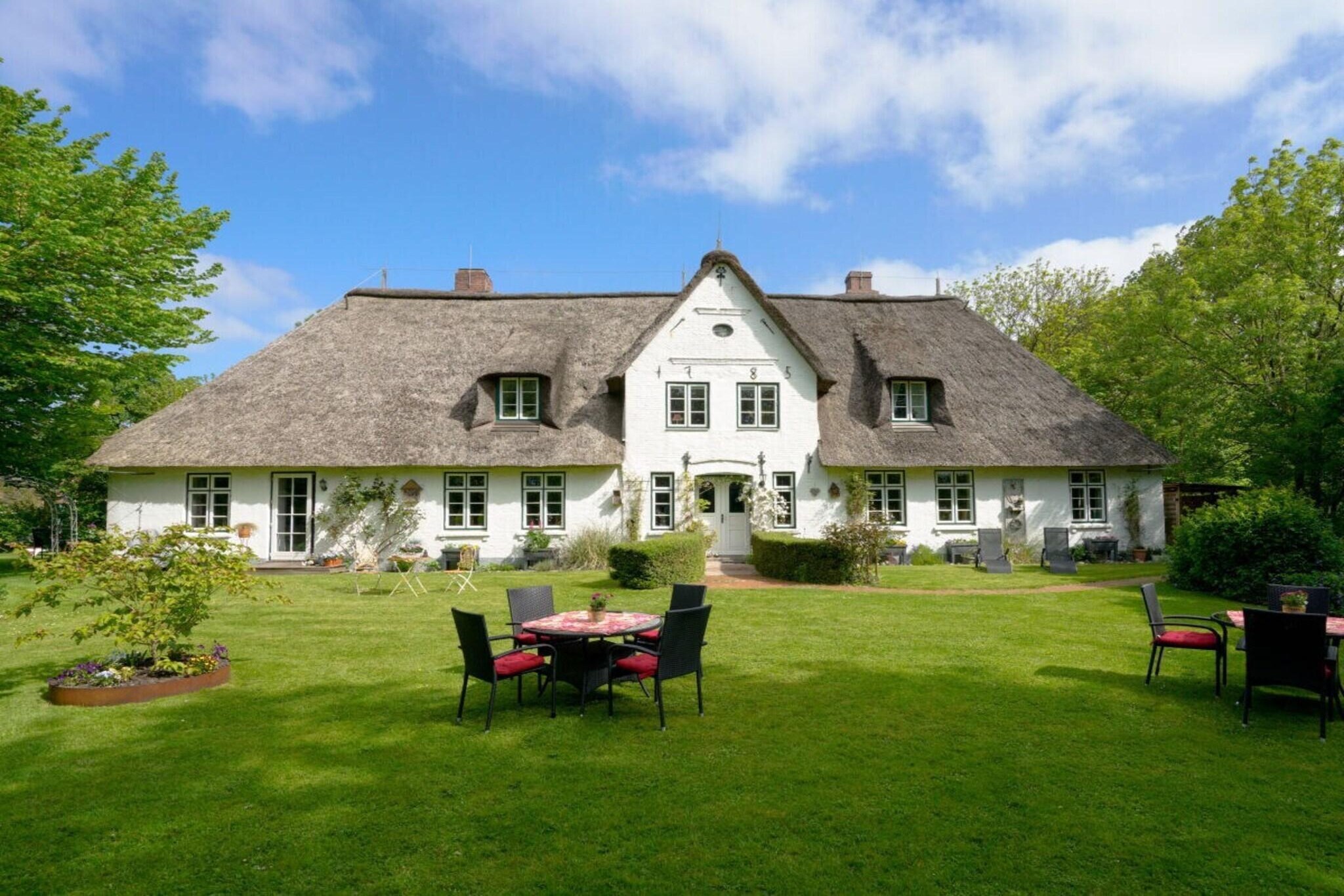 604284-Buitenkant zomer