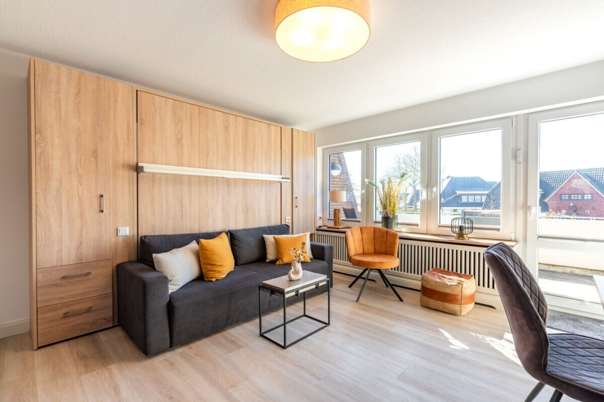 We warmly welcome you to Germany. The holiday apartment is 38 square meters and can accommodate up to 4 guests.