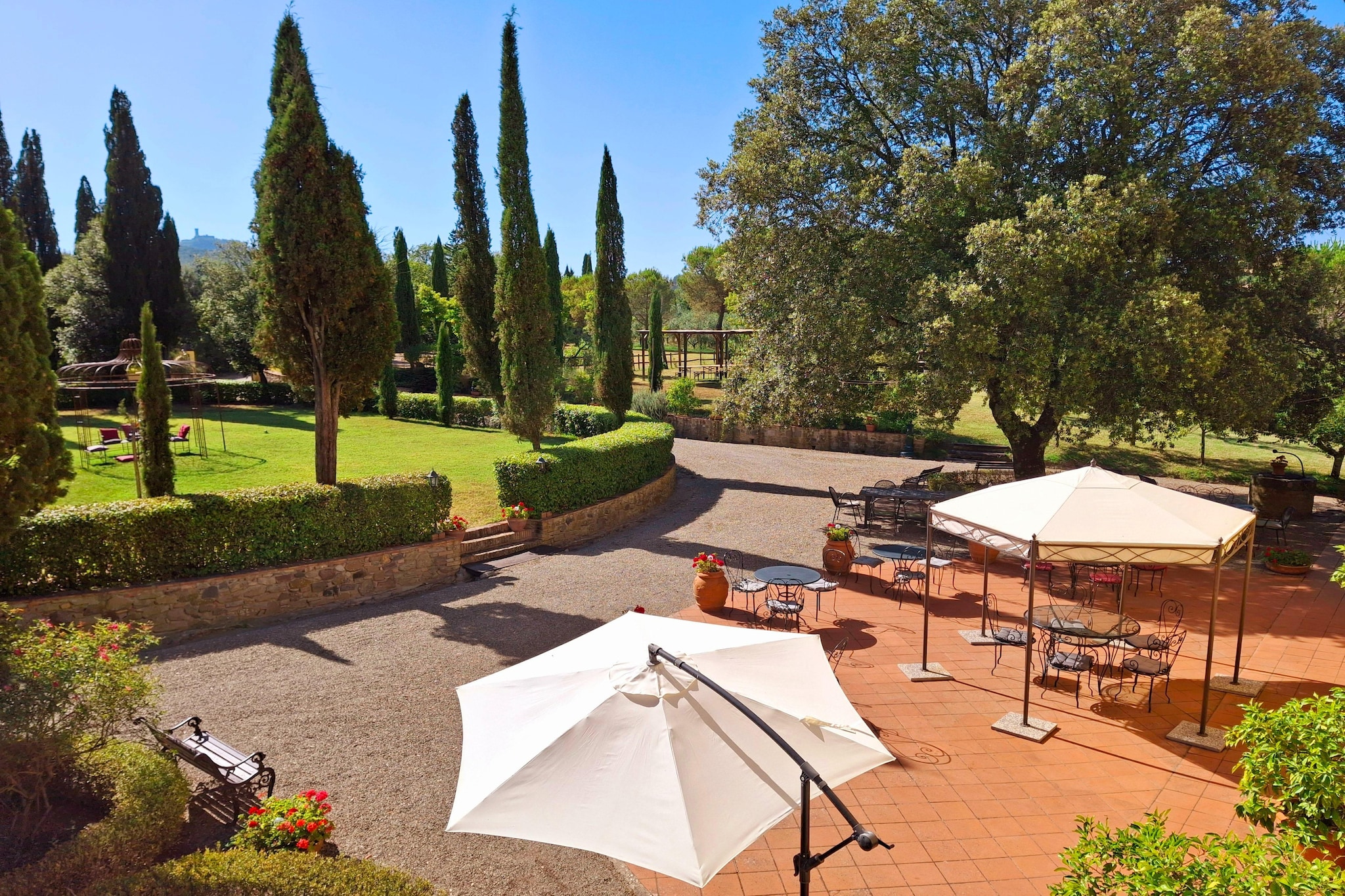 La Palazzina-Exterior summer