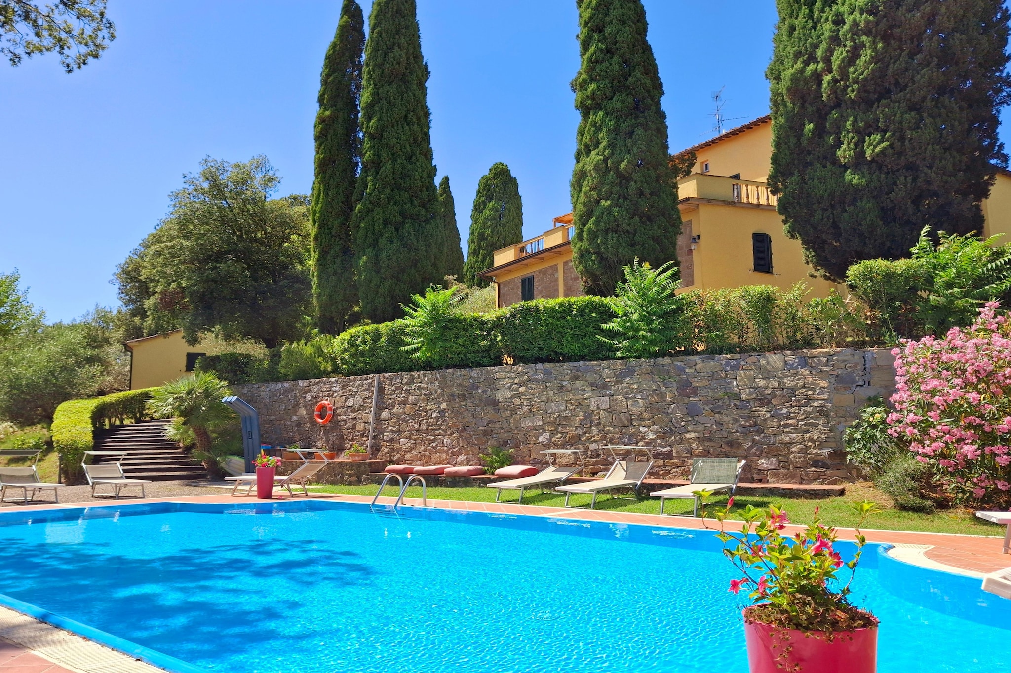 La Palazzina-Exterior summer