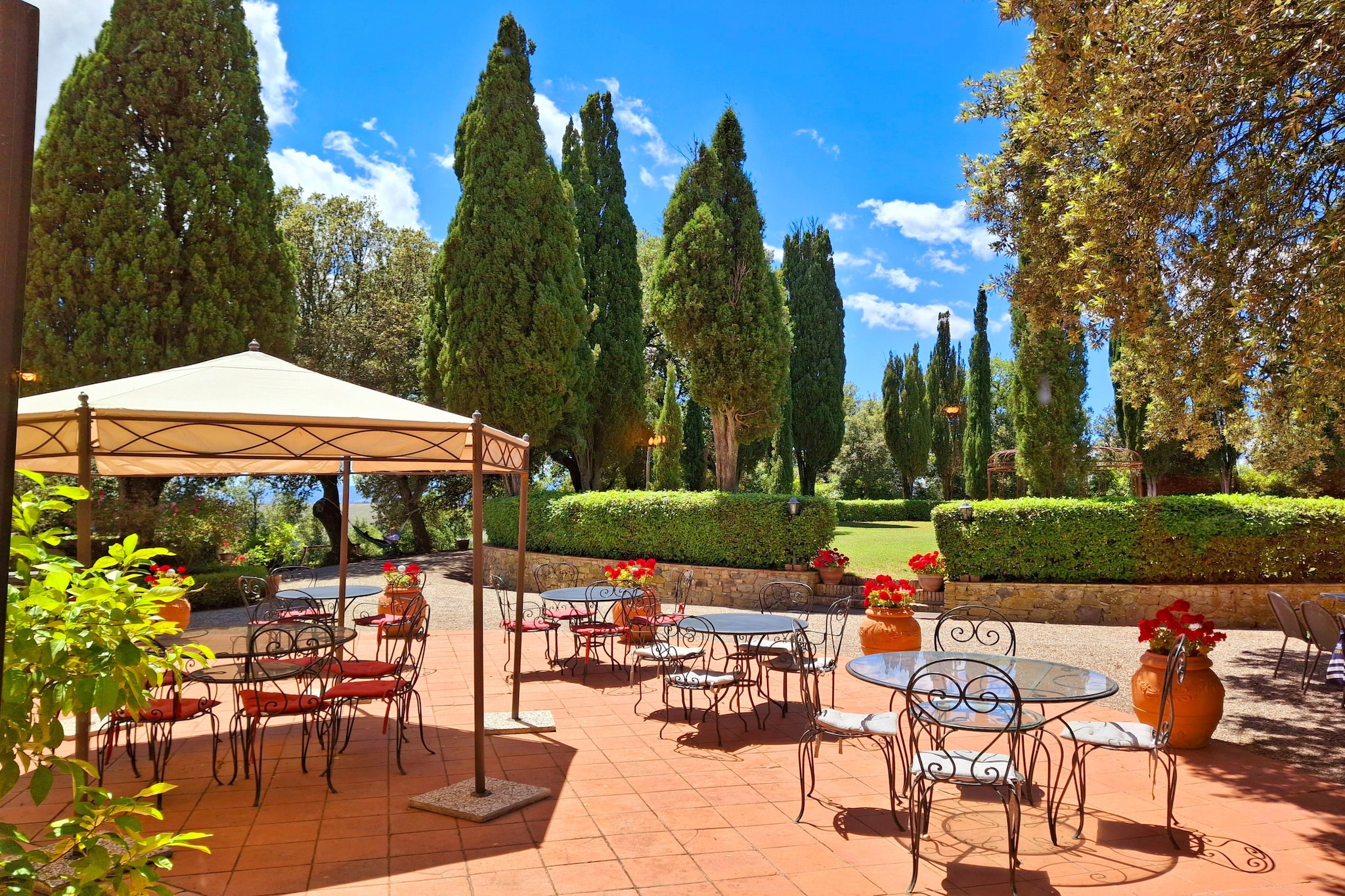 La Palazzina-Terrace balcony